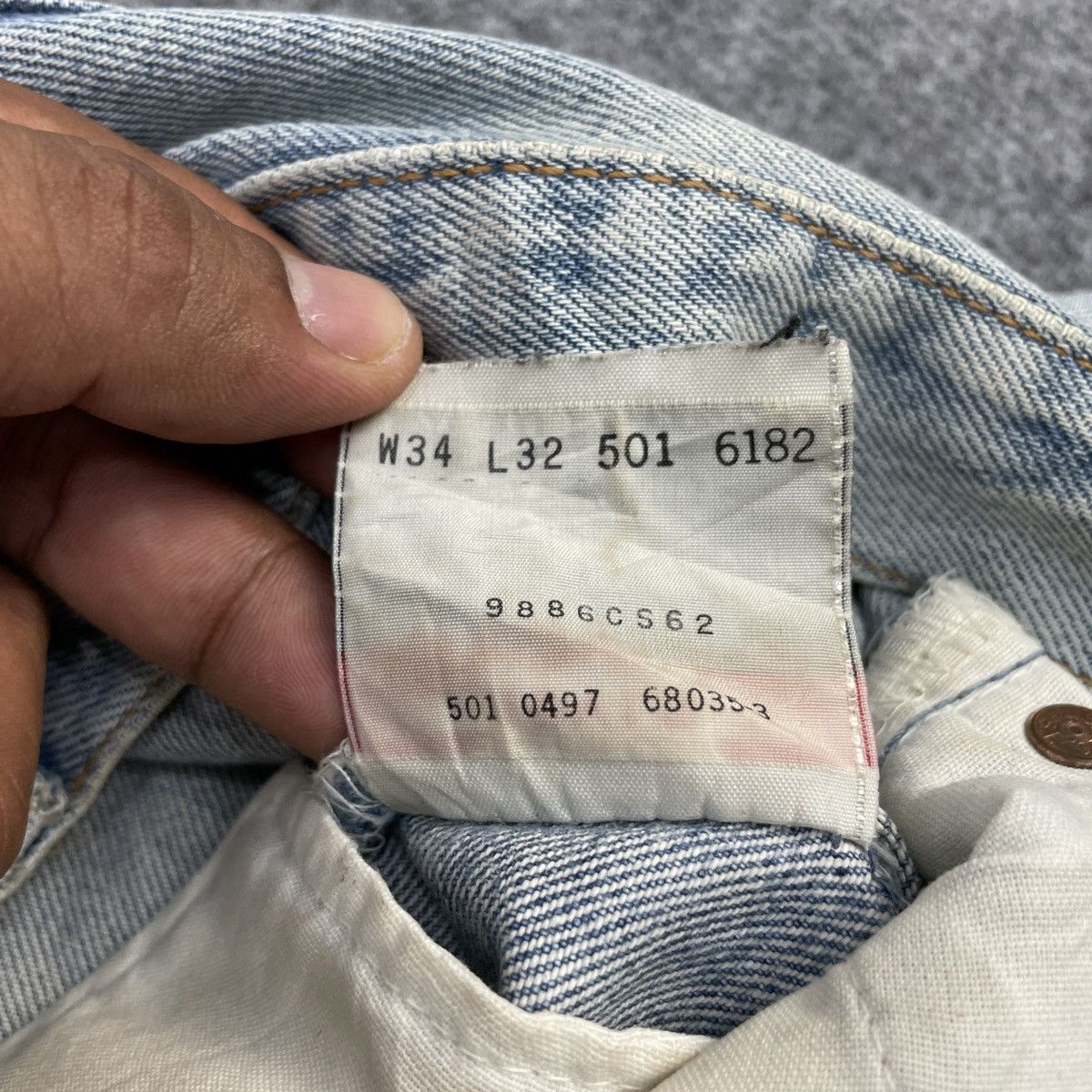 Levi's × Vintage Vintage Levi's 501 Distressed Light Wash -wc104 Size US 34 / EU 50 - 6 Thumbnail