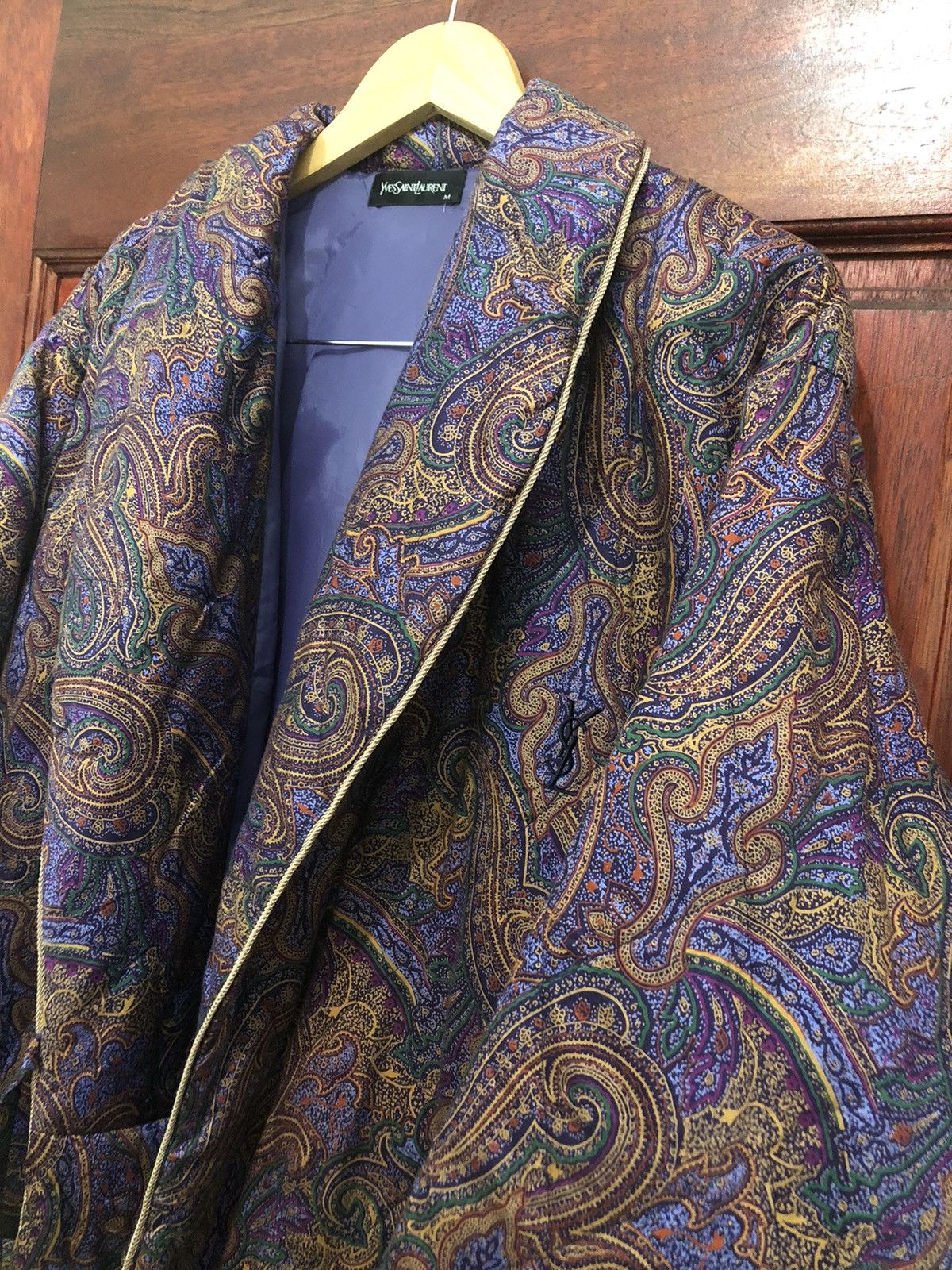 Yves Saint Laurent Yves Saint Laurent Paisley Quilted Buttonless Cardigan Size US M / EU 48-50 / 2 - 4 Thumbnail