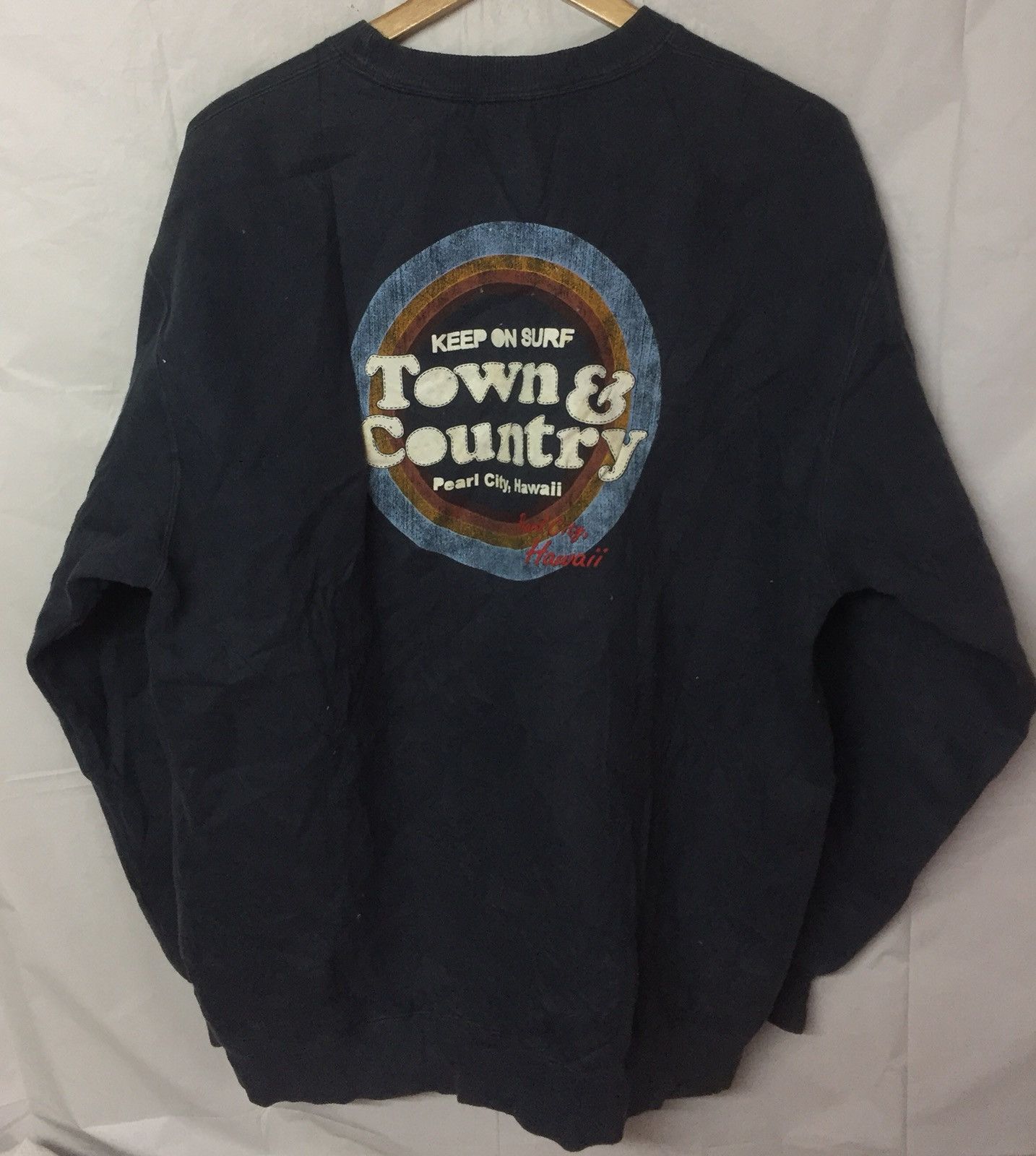 Japanese Brand Rare Vintage Town Country Hawaii Crewneck /30 Size US L / EU 52-54 / 3 - 1 Thumbnail