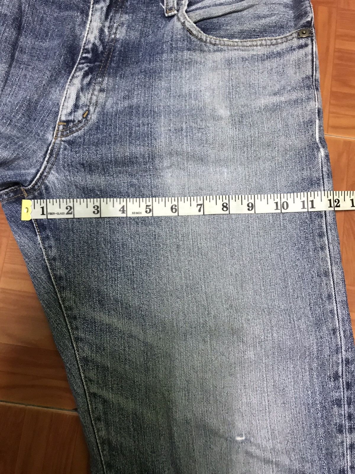Uniqlo Vintage Uniqlo distressed denim jeans very rare Size US 36 / EU 52 - 16 Thumbnail
