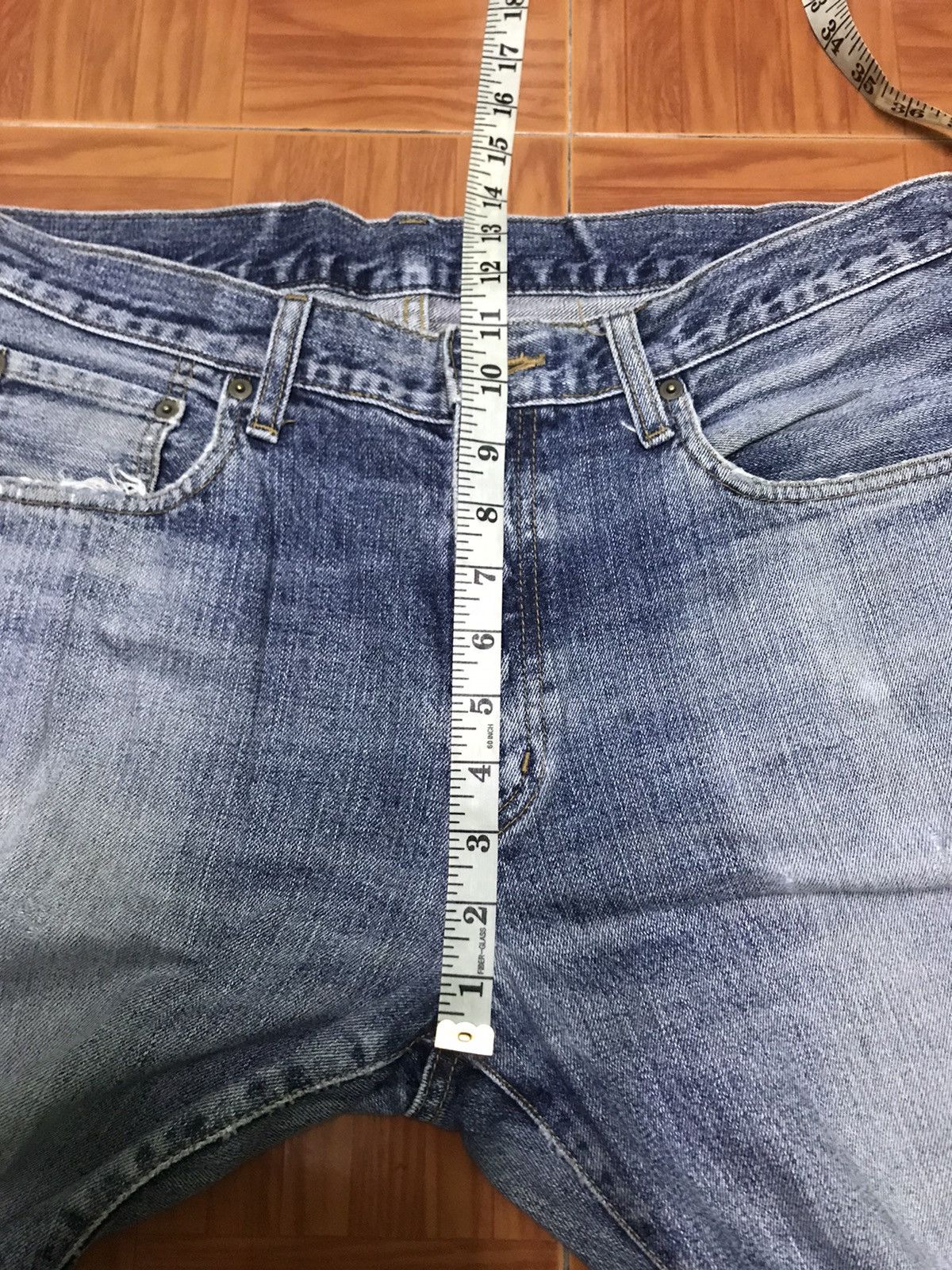 Uniqlo Vintage Uniqlo distressed denim jeans very rare Size US 36 / EU 52 - 13 Thumbnail