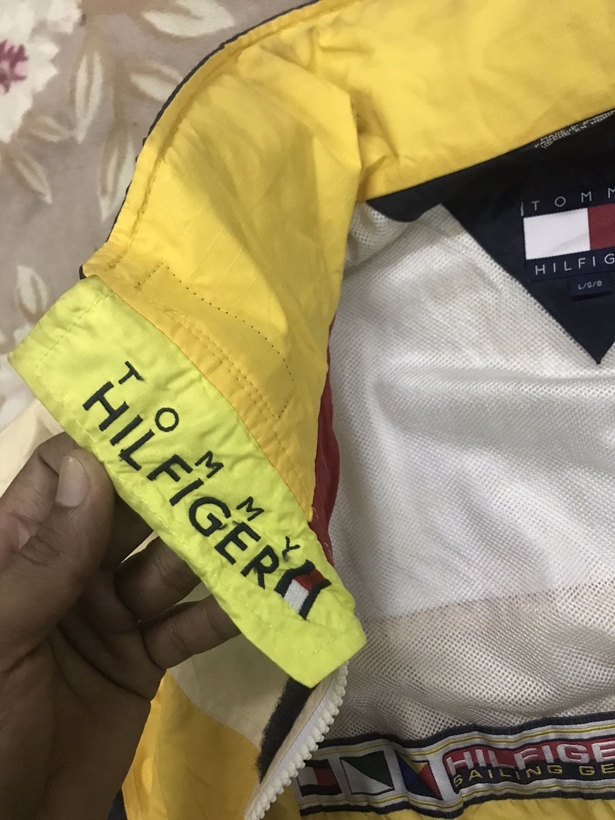 Tommy Hilfiger vintage tommy hilfiger Size US L / EU 52-54 / 3 - 10 Thumbnail
