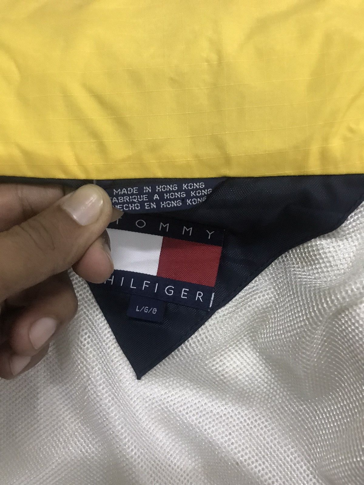 Tommy Hilfiger vintage tommy hilfiger Size US L / EU 52-54 / 3 - 9 Thumbnail