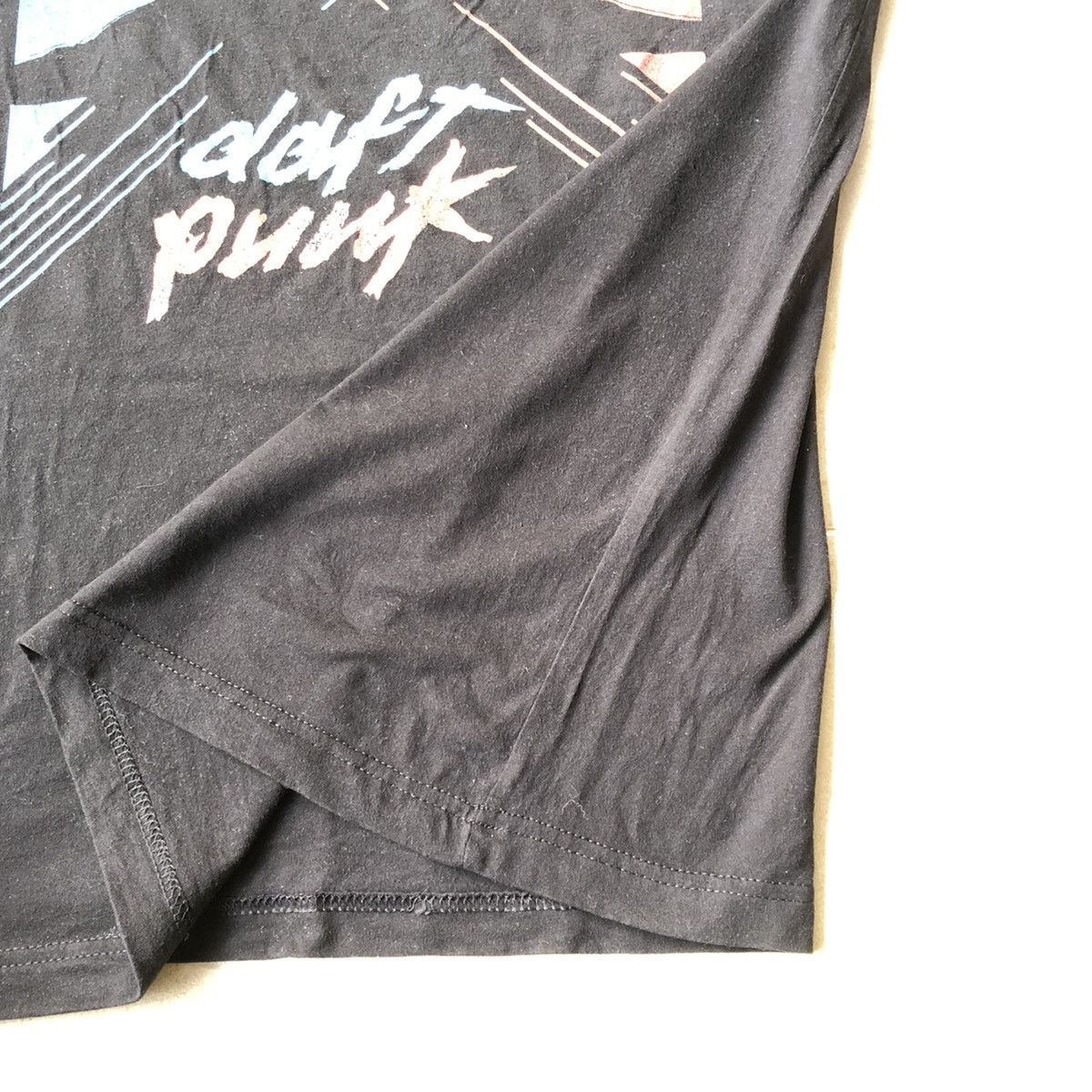 Band Tees Vintage Daft Punk Tour T Shirt Size US L / EU 52-54 / 3 - 8 Thumbnail