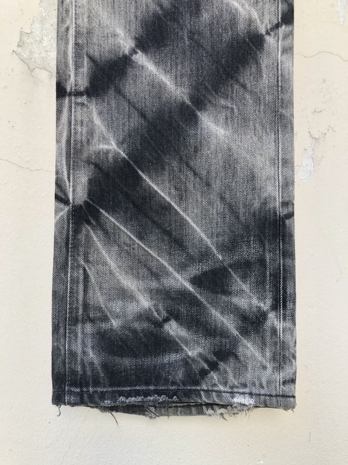 CIVARIZE Vintage Civarize Japan Distressed Denim Flare Jeans Size US 31 - 12 Thumbnail