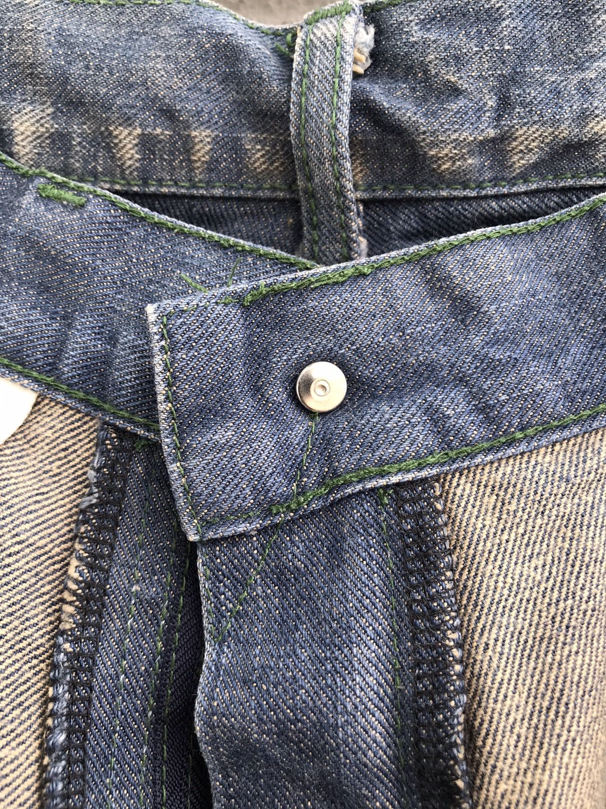 Japanese Brand Rare Mad Heltic Jun Takahashi Distressed Selvedge Jeans Size US 33 - 9 Thumbnail