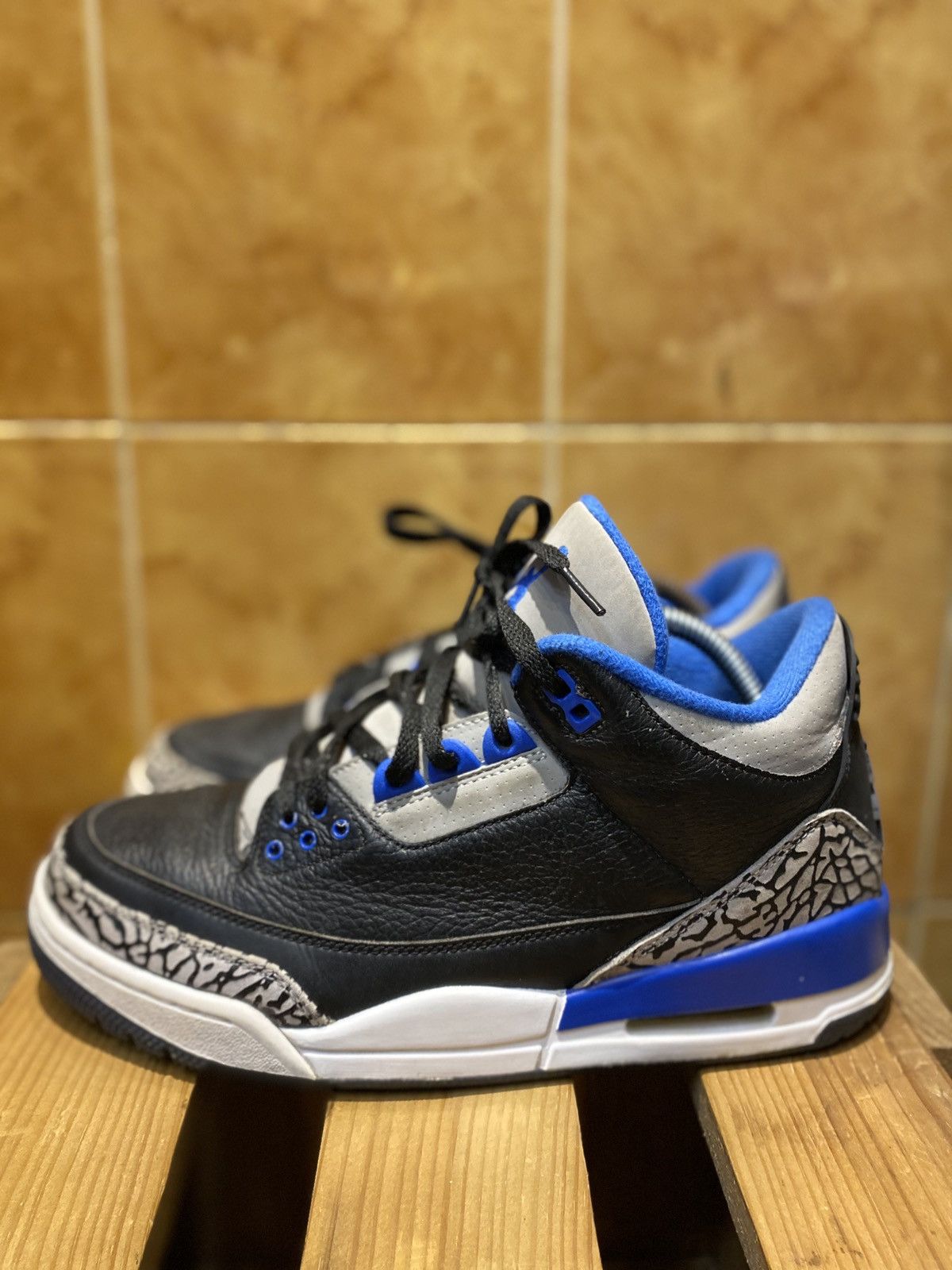 Jordan Brand Air Jordan 3 Retro Sport Blue 2014 Size US 9 / EU 42 - 2 Thumbnail