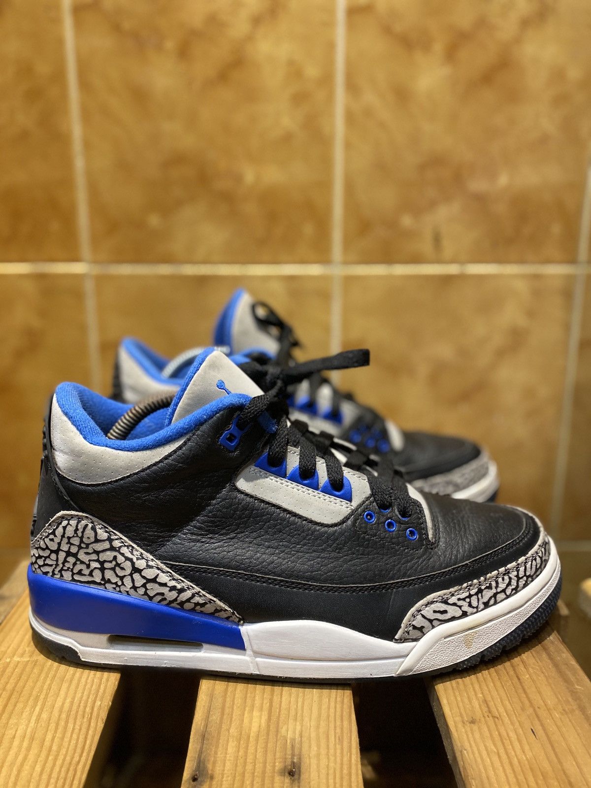 Jordan Brand Air Jordan 3 Retro Sport Blue 2014 Size US 9 / EU 42 - 3 Thumbnail