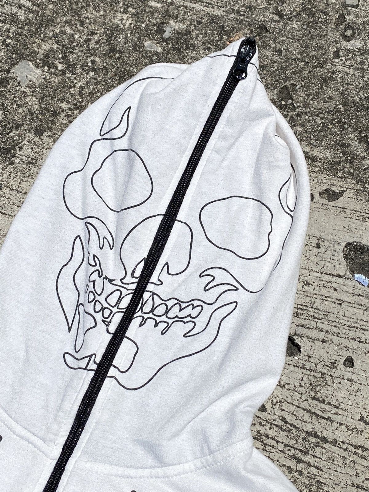Japanese Brand Vintage Defective Struct Skulls Anatomy Full Zipper Hoodies Size US M / EU 48-50 / 2 - 3 Thumbnail