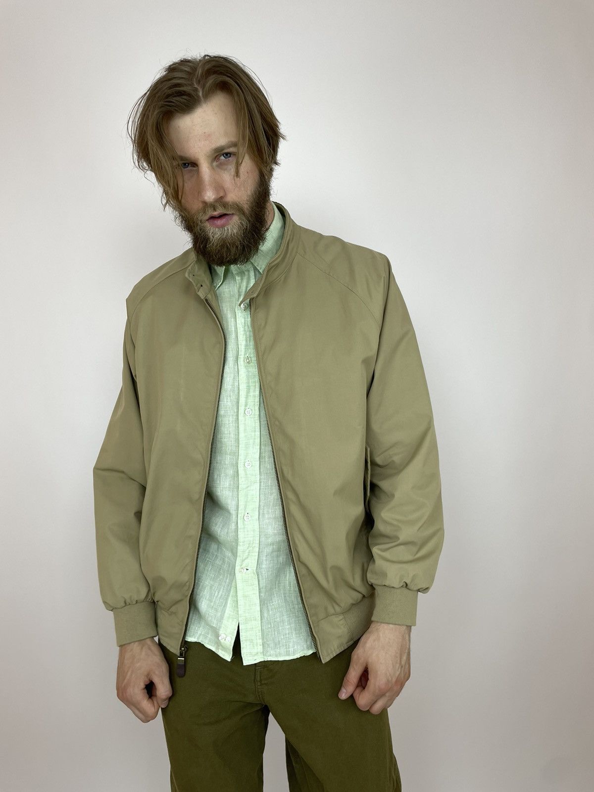 Orvis ORVIS Bomber Jacket nyllon/cotton Beige Mens size Large Size US L / EU 52-54 / 3 - 3 Thumbnail