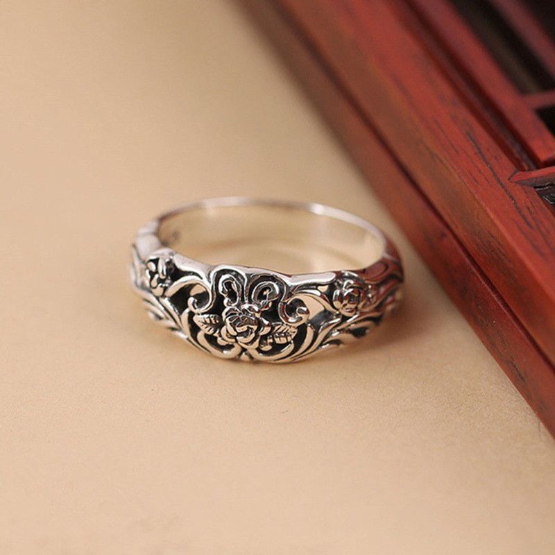 Jewelry Antique Carved Flower Ring Size ONE SIZE - 2 Thumbnail