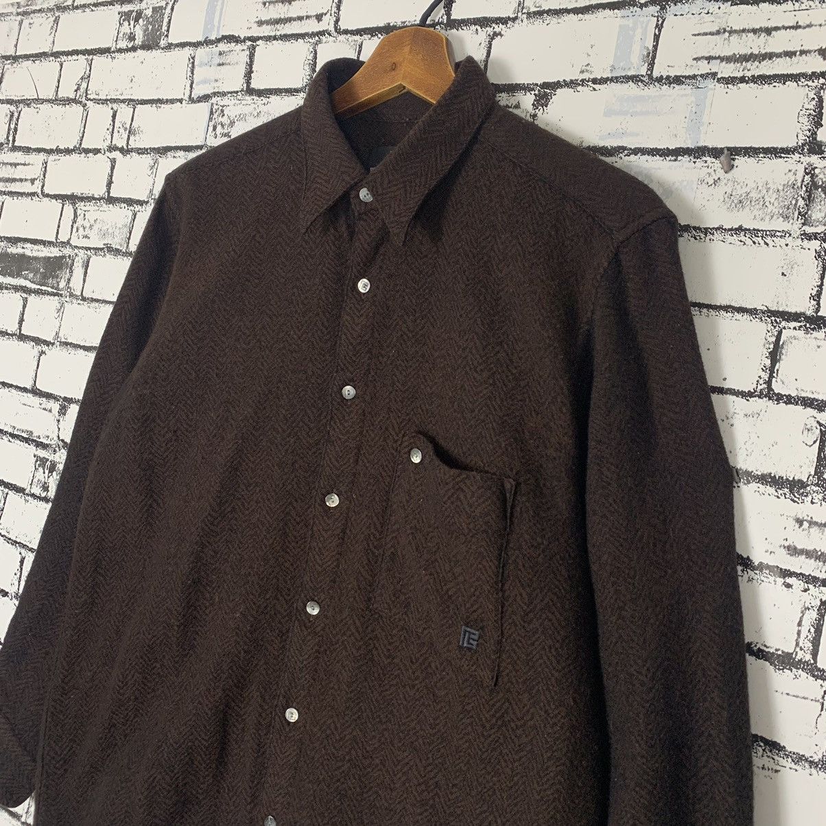 Pierre Balmain Pierre Balmain Wool Shirt Size US L / EU 52-54 / 3 - 3 Thumbnail