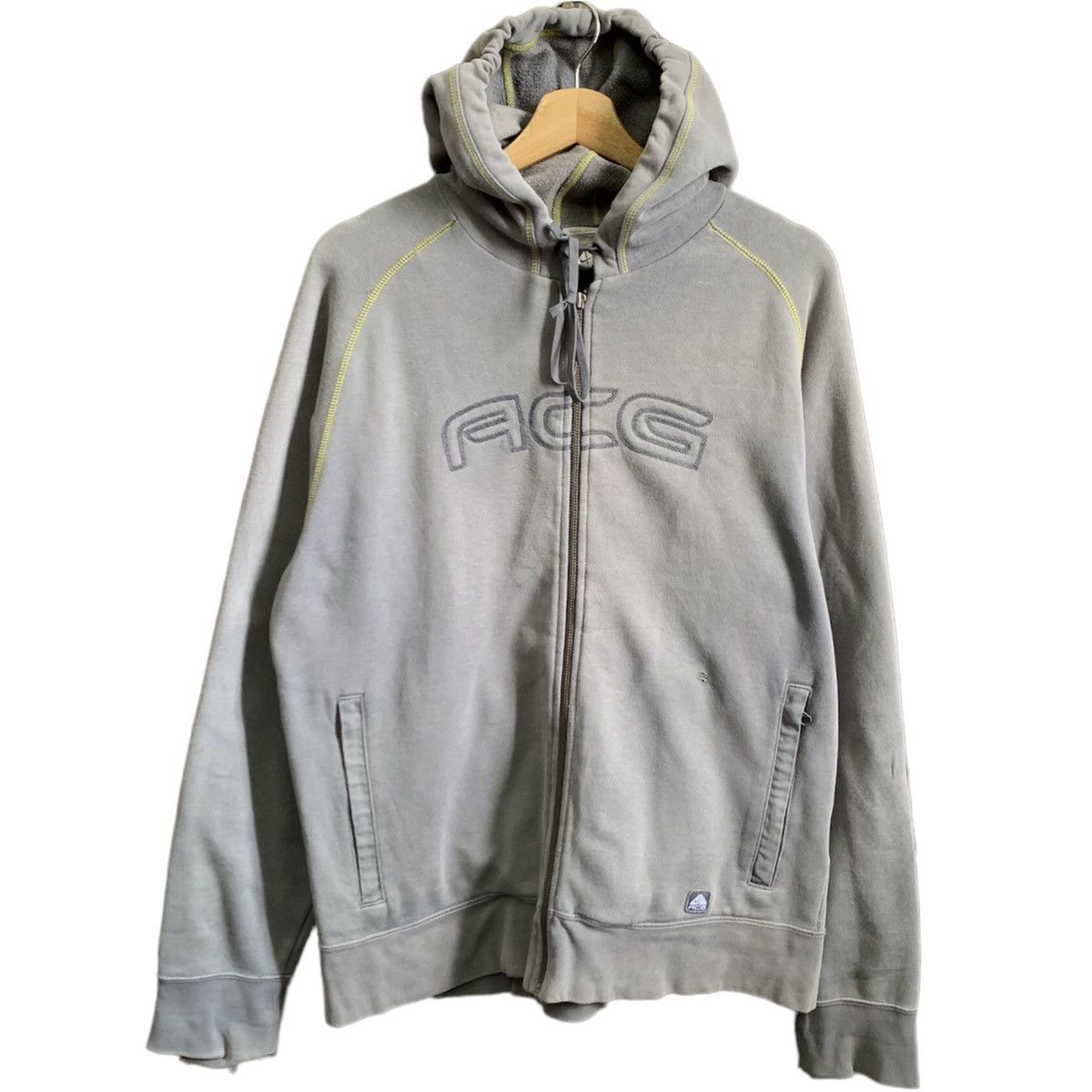Nike ACG × Vintage Vintage Nike ACG Distressed zipper Hoodie Size US L / EU 52-54 / 3 - 1 Thumbnail