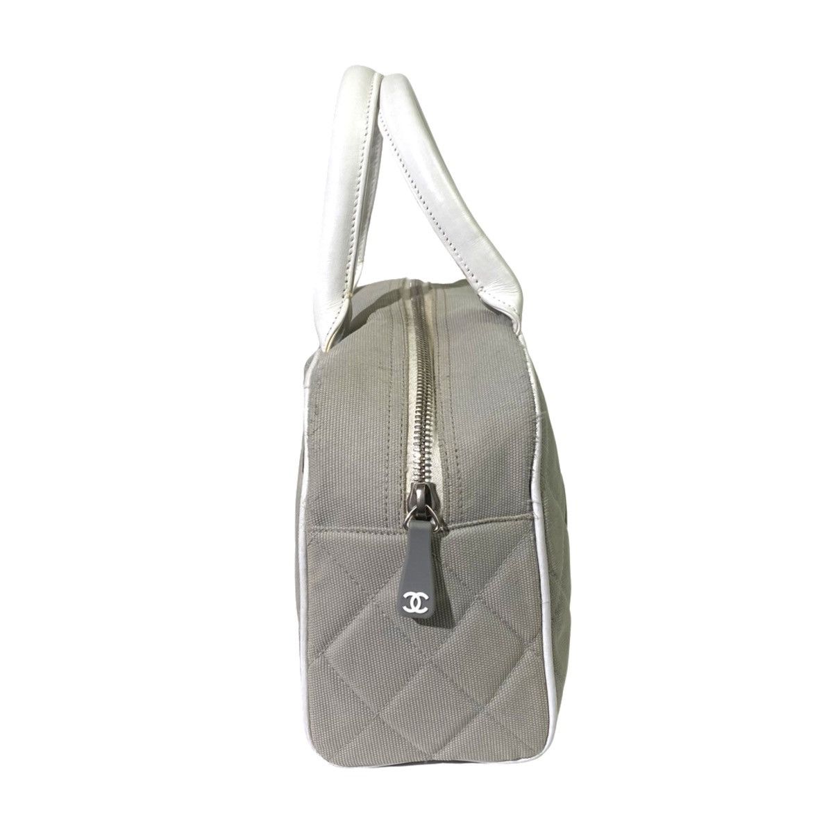 Chanel × Vintage Chanel Sports Gray Quilted Mini Handbag Size ONE SIZE - 5 Thumbnail