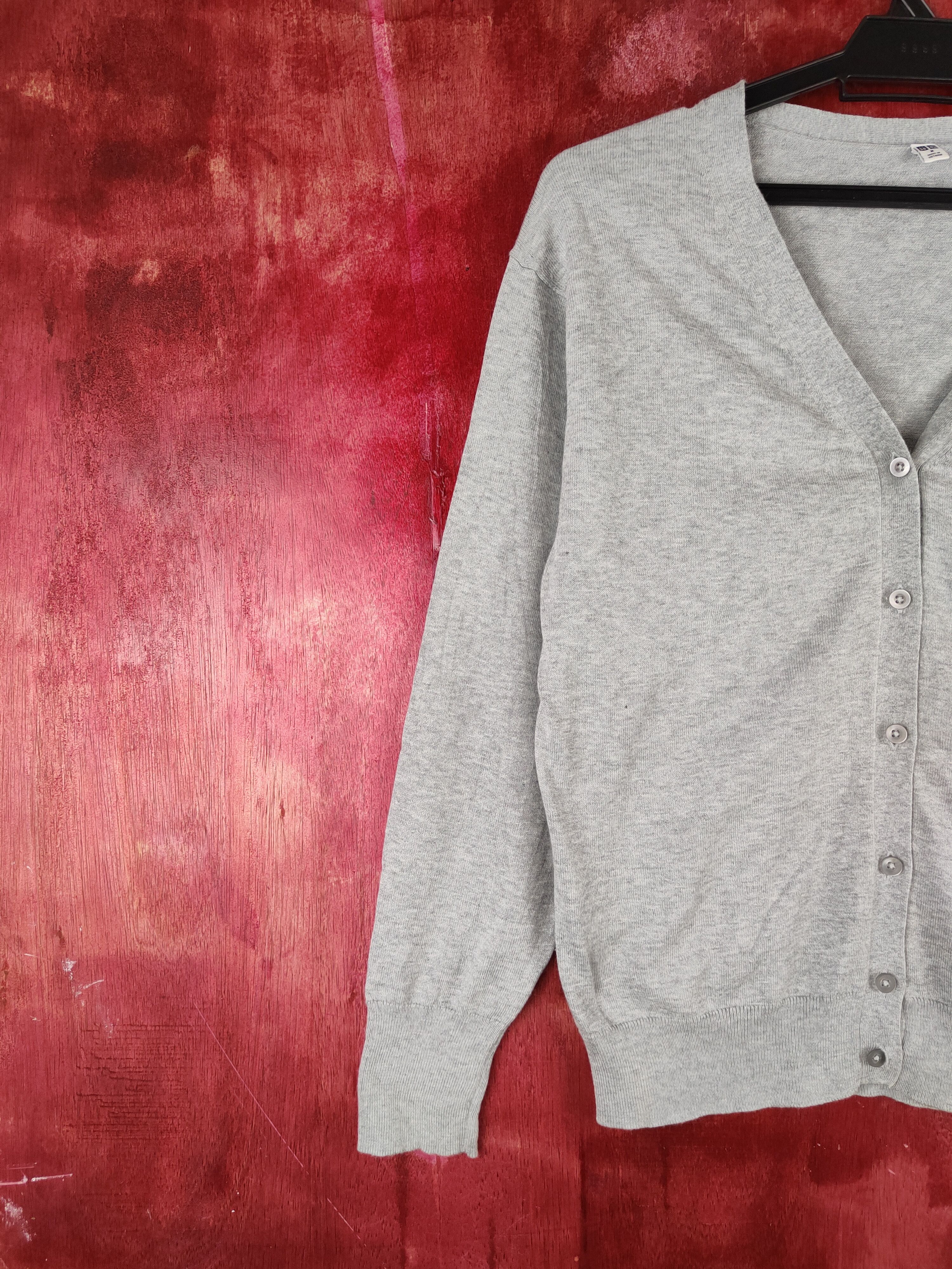 Japanese Brand × Uniqlo Uniqlo Gray Cardigan thin knitwear japan #S918 Size M / US 6-8 / IT 42-44 - 3 Thumbnail