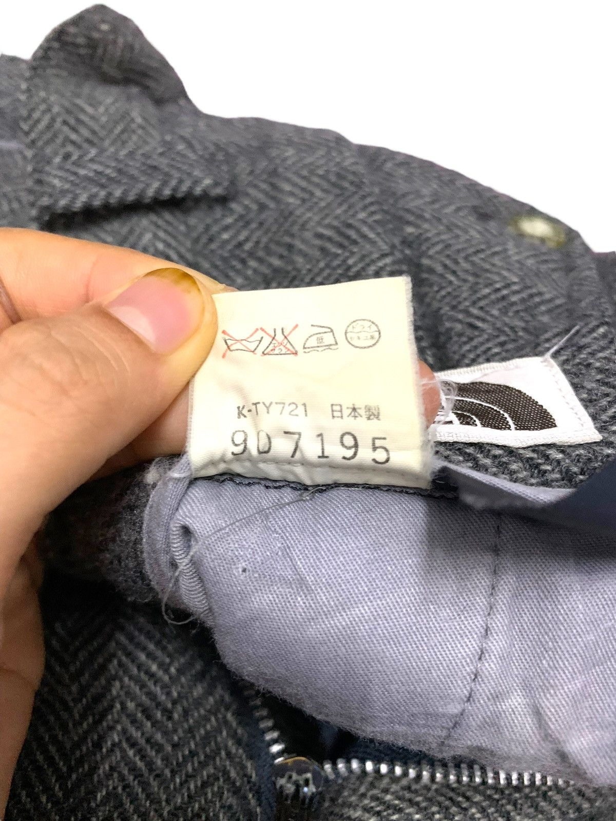 Hypebeast × The North Face × Vintage Vintage 90s TheNorthFace Japan Wool Pant Size US 33 - 8 Thumbnail