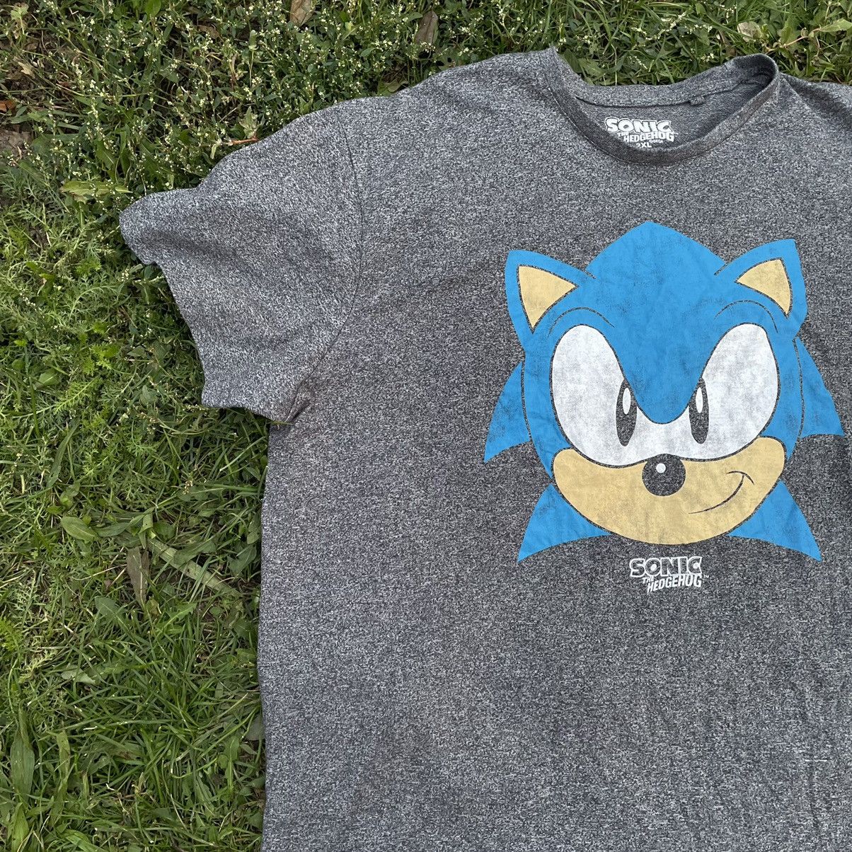 Vintage Vintage Y2K Sonic Hedgehog Faded Graphic Tee Skate Grey XXL Size US XXL / EU 58 / 5 - 3 Thumbnail
