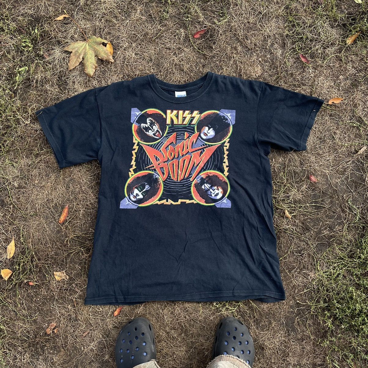 Vintage Vintage Y2K Kiss Band Graphic Tee Sun Faded Grunge Cropped L Size US L / EU 52-54 / 3 - 1 Thumbnail