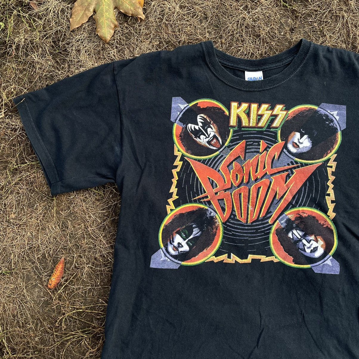 Vintage Vintage Y2K Kiss Band Graphic Tee Sun Faded Grunge Cropped L Size US L / EU 52-54 / 3 - 2 Thumbnail