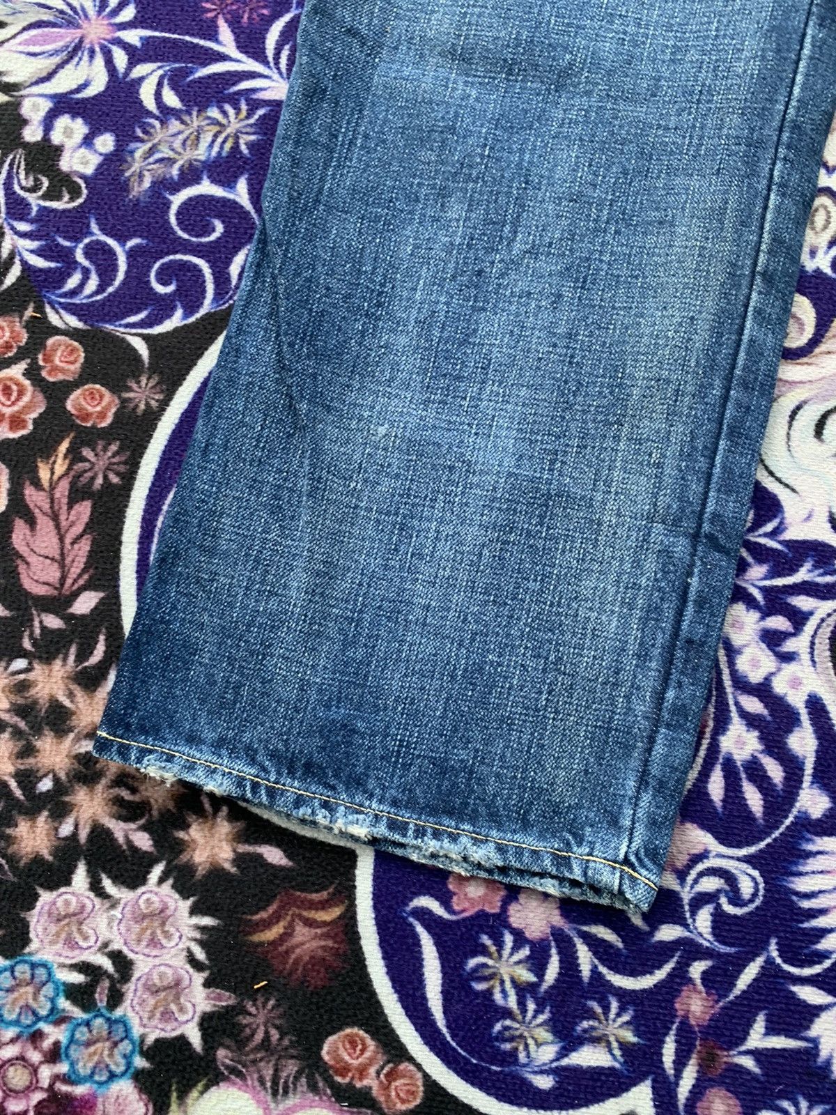 Japanese Brand Vintage Japanese Brand Distresed Carpenter Denim Size US 31 - 13 Thumbnail
