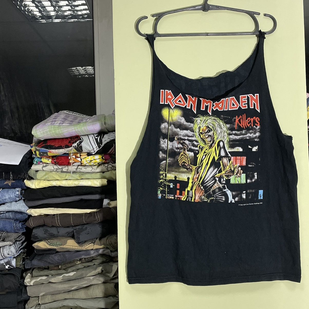 Vintage Vintage 90s Iron Maiden Band Tee Graphic Tank Top Grunge L Size US L / EU 52-54 / 3 - 3 Thumbnail
