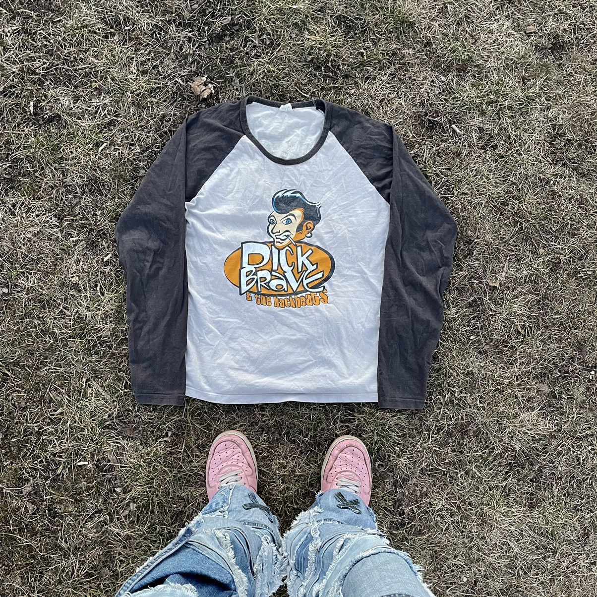 Vintage Vintage 90s Graphic Tee Sun Faded Raglan Sleeve Humor Tee L Size US L / EU 52-54 / 3 - 1 Thumbnail