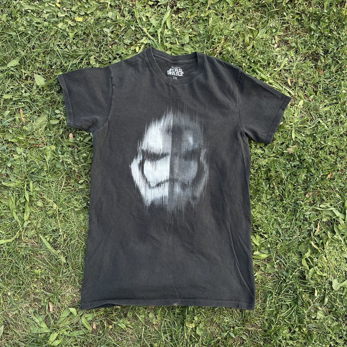 Vintage Vintage Y2K Sun Faded Star Wars Graphic Tee Grunge Boxy S Size US S / EU 44-46 / 1 - 1 Thumbnail