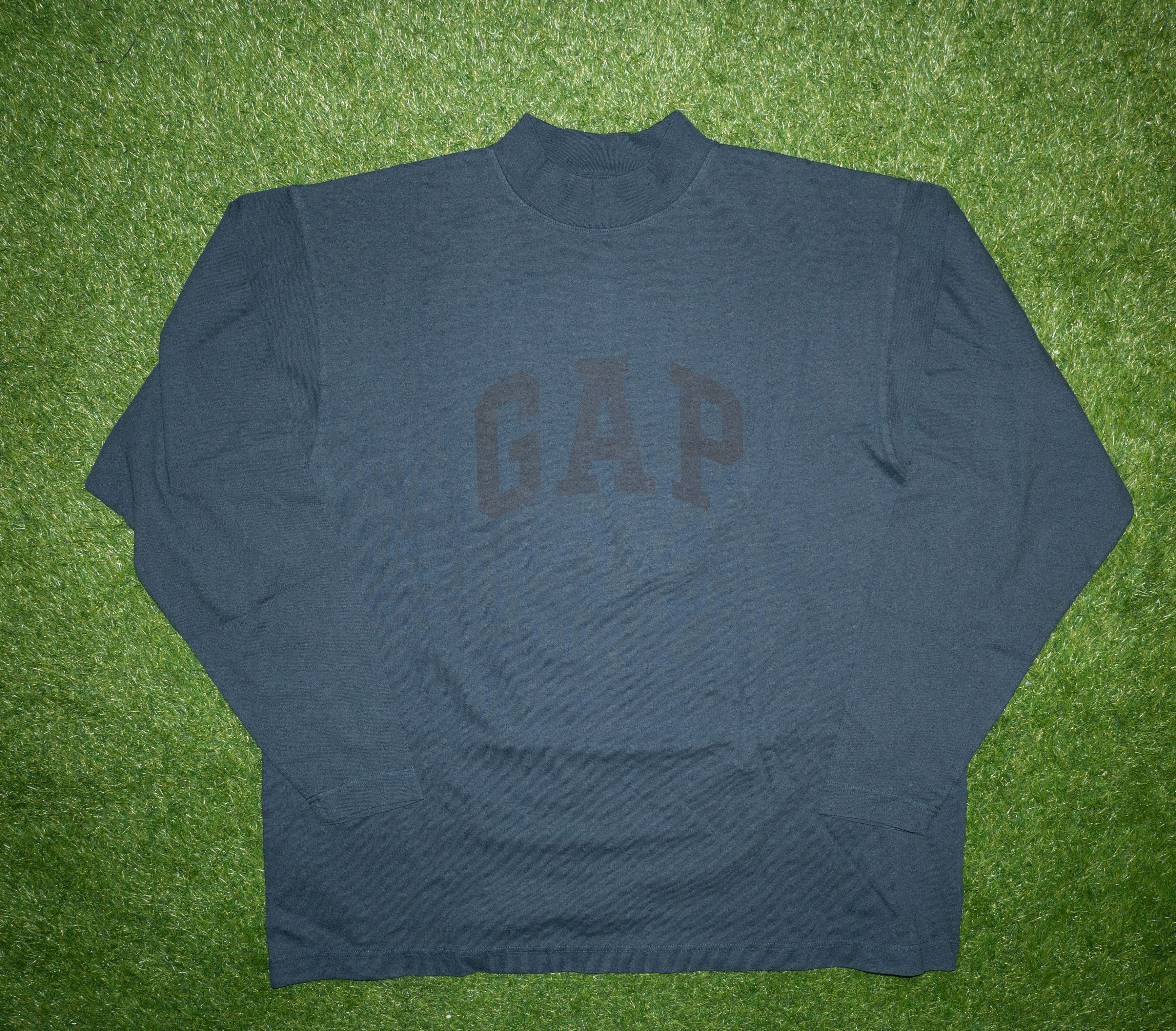 Gap Yeezy Gap Engineered by Balenciaga Dove Long Sleeve M Size US M / EU 48-50 / 2 - 2 Thumbnail
