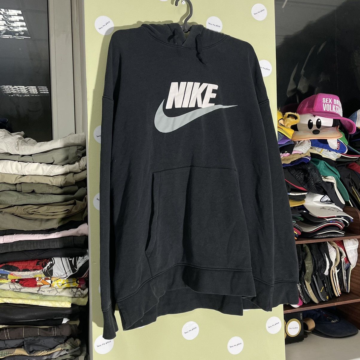 Vintage Vintage Nike Swoosh Hoodie Faded Black Oversized Streetwear Size US XL / EU 56 / 4 - 2 Thumbnail