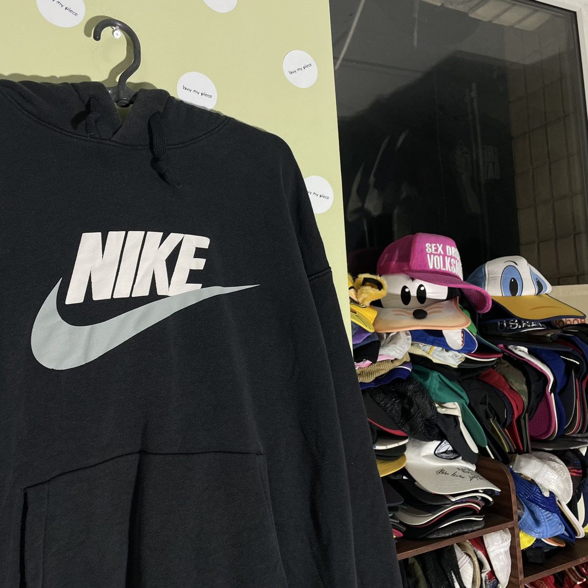 Vintage Vintage Nike Swoosh Hoodie Faded Black Oversized Streetwear Size US XL / EU 56 / 4 - 5 Thumbnail