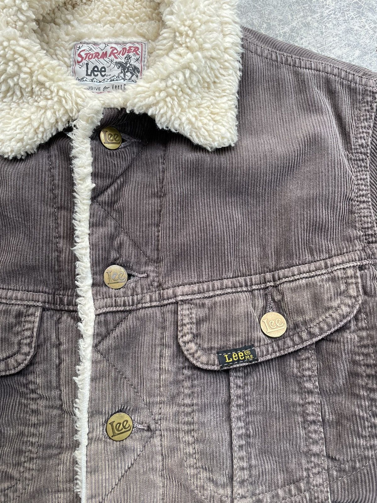 Lee 🔥Lee Storm Riders Corduroy Trucker Sherpa Jacket🔥 Size US S / EU 44-46 / 1 - 9 Thumbnail