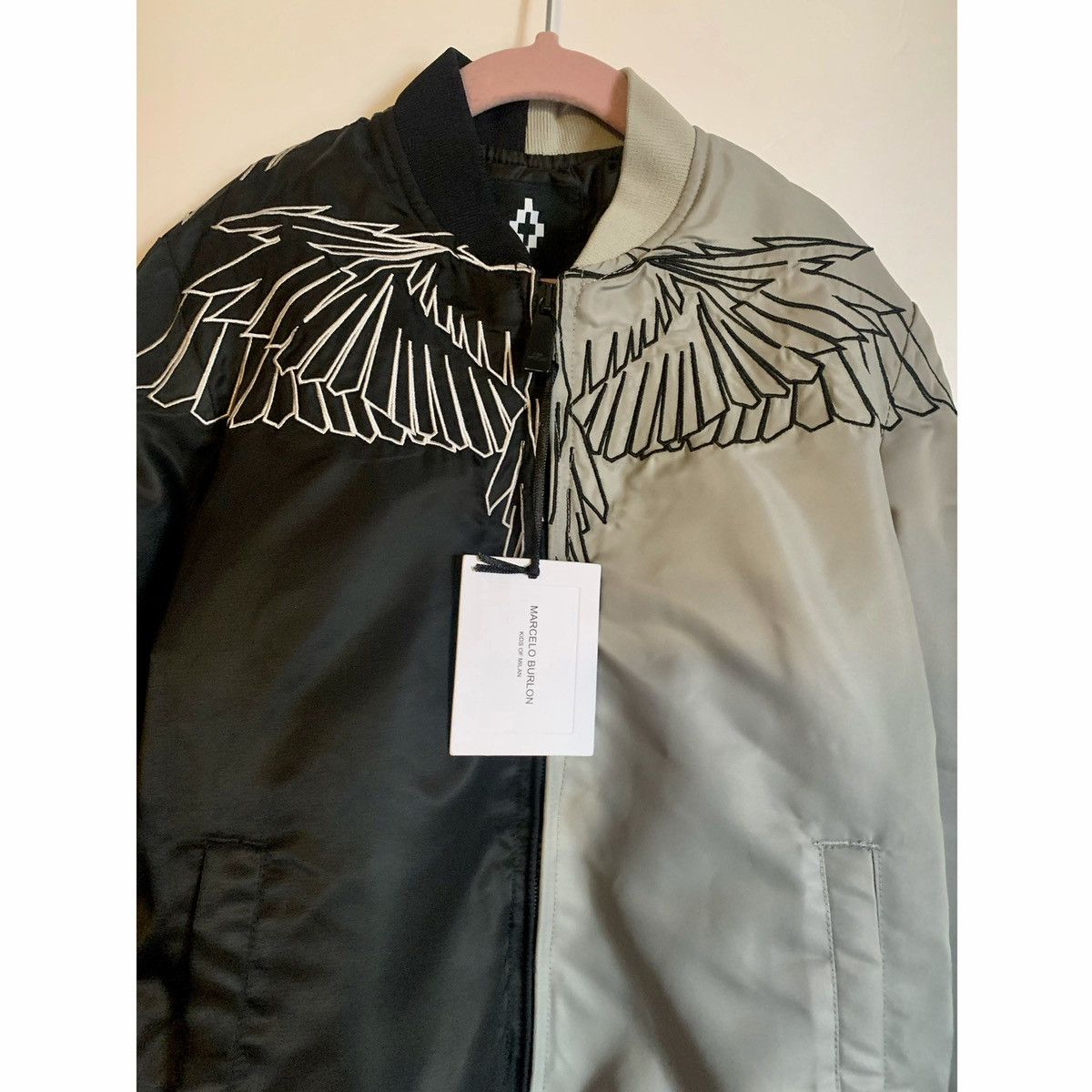 Marcelo Burlon MARCELO BURLON KIDS WINGS BOMBER JACKET Size US XXS / EU 40 - 3 Thumbnail