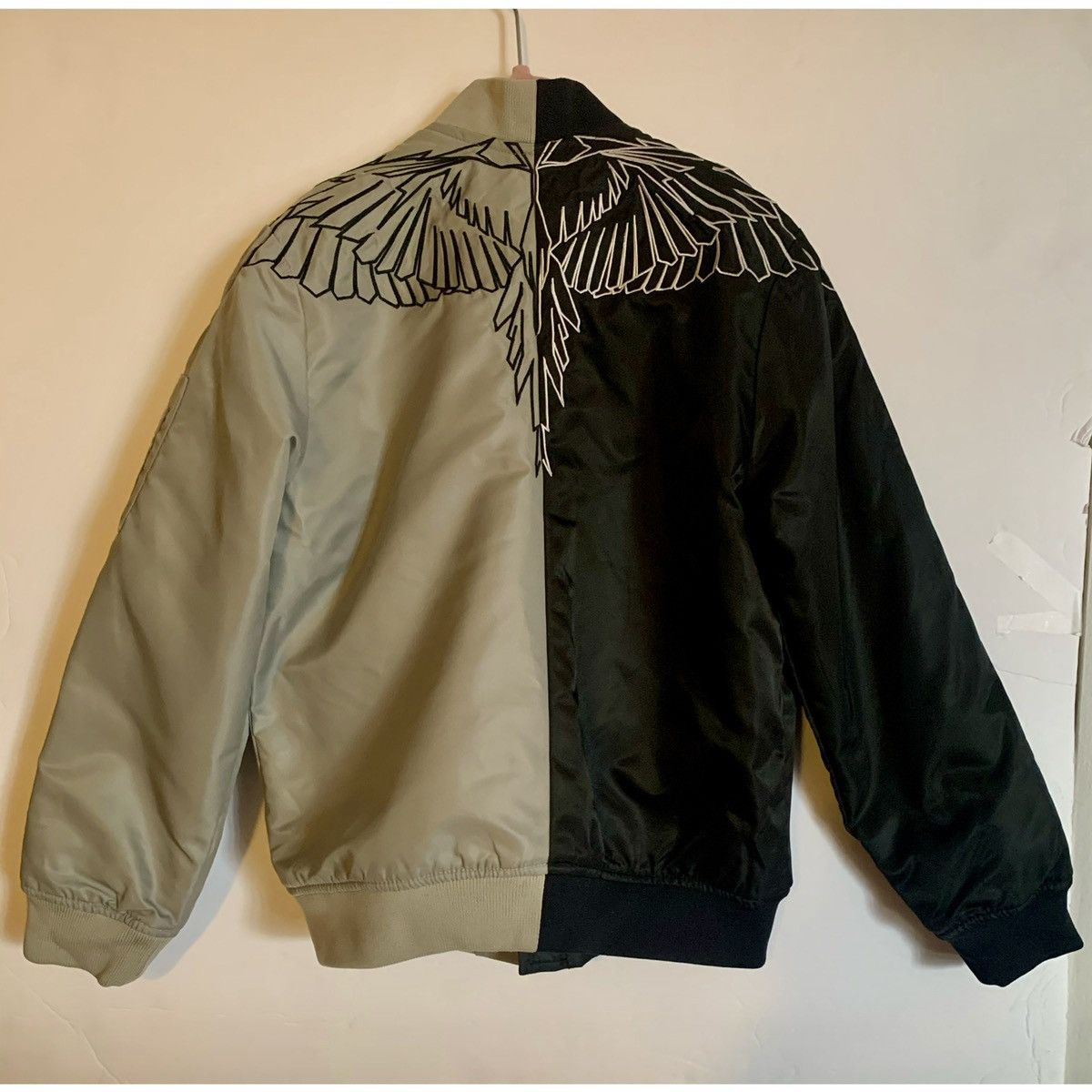 Marcelo Burlon MARCELO BURLON KIDS WINGS BOMBER JACKET Size US XXS / EU 40 - 2 Thumbnail
