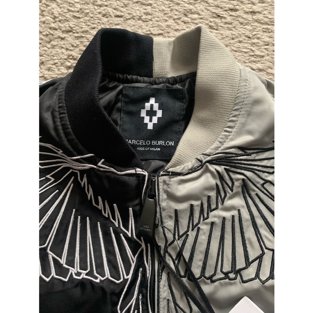 Marcelo Burlon MARCELO BURLON KIDS WINGS BOMBER JACKET Size US XXS / EU 40 - 14 Thumbnail