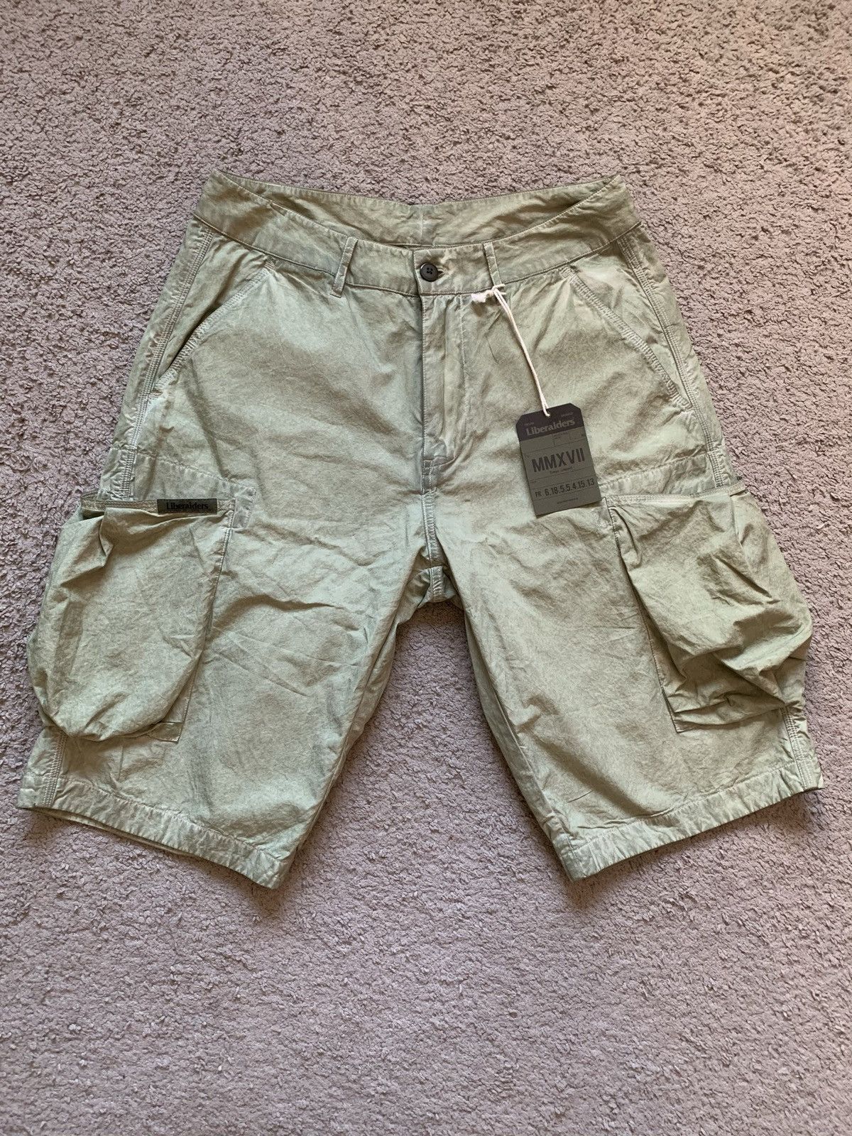 Japanese Brand LIBERAIDERS BIG POCKETS CARGO SHORTS Size US 30 / EU 46 - 1 Thumbnail