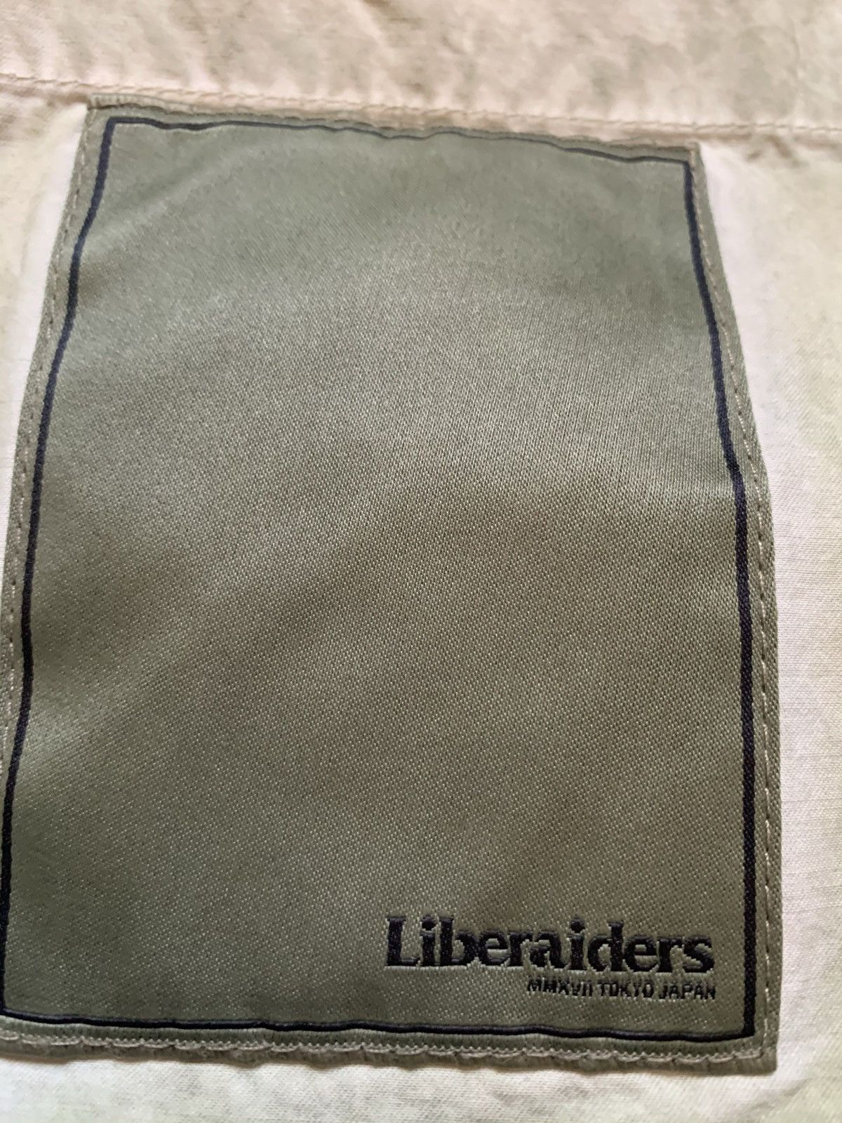 Japanese Brand LIBERAIDERS BIG POCKETS CARGO SHORTS Size US 30 / EU 46 - 19 Thumbnail