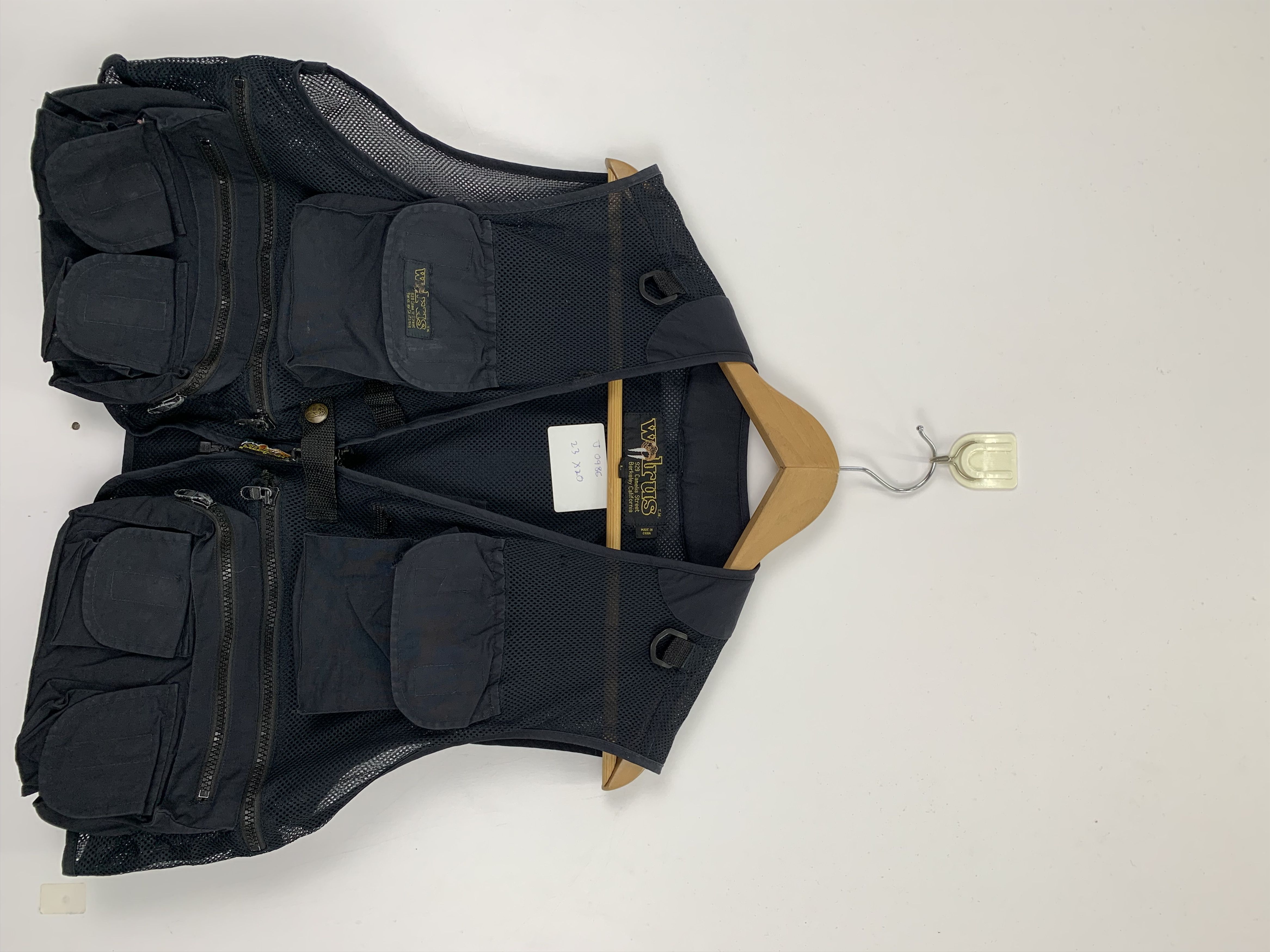 image of Vintage Walrus Multi Pocket Tactical Vest in Black, Men's (Size Large)