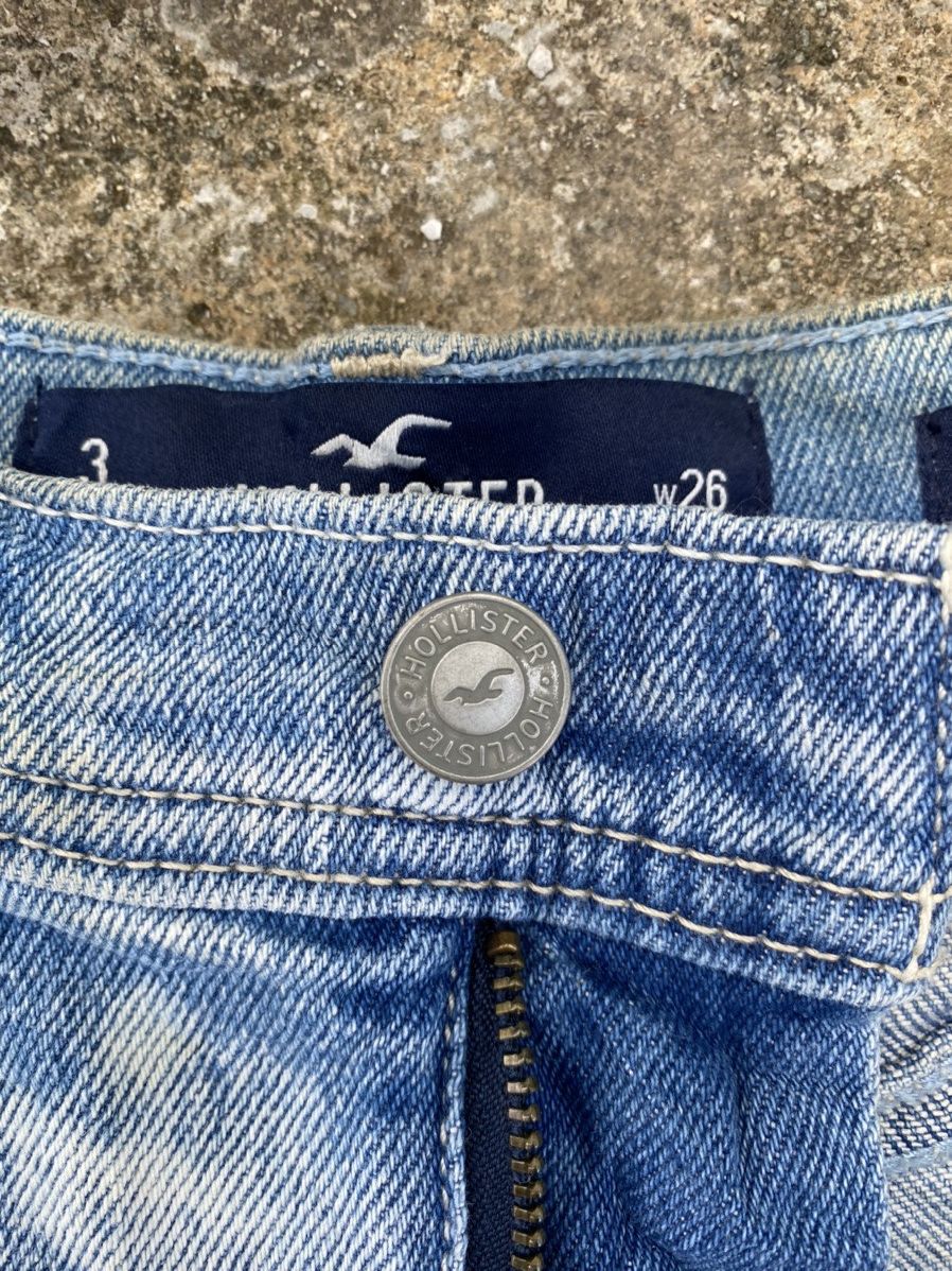 Hollister Distressed Hollister Denim Shorts Size 26" / US 2 / IT 38 - 4 Thumbnail