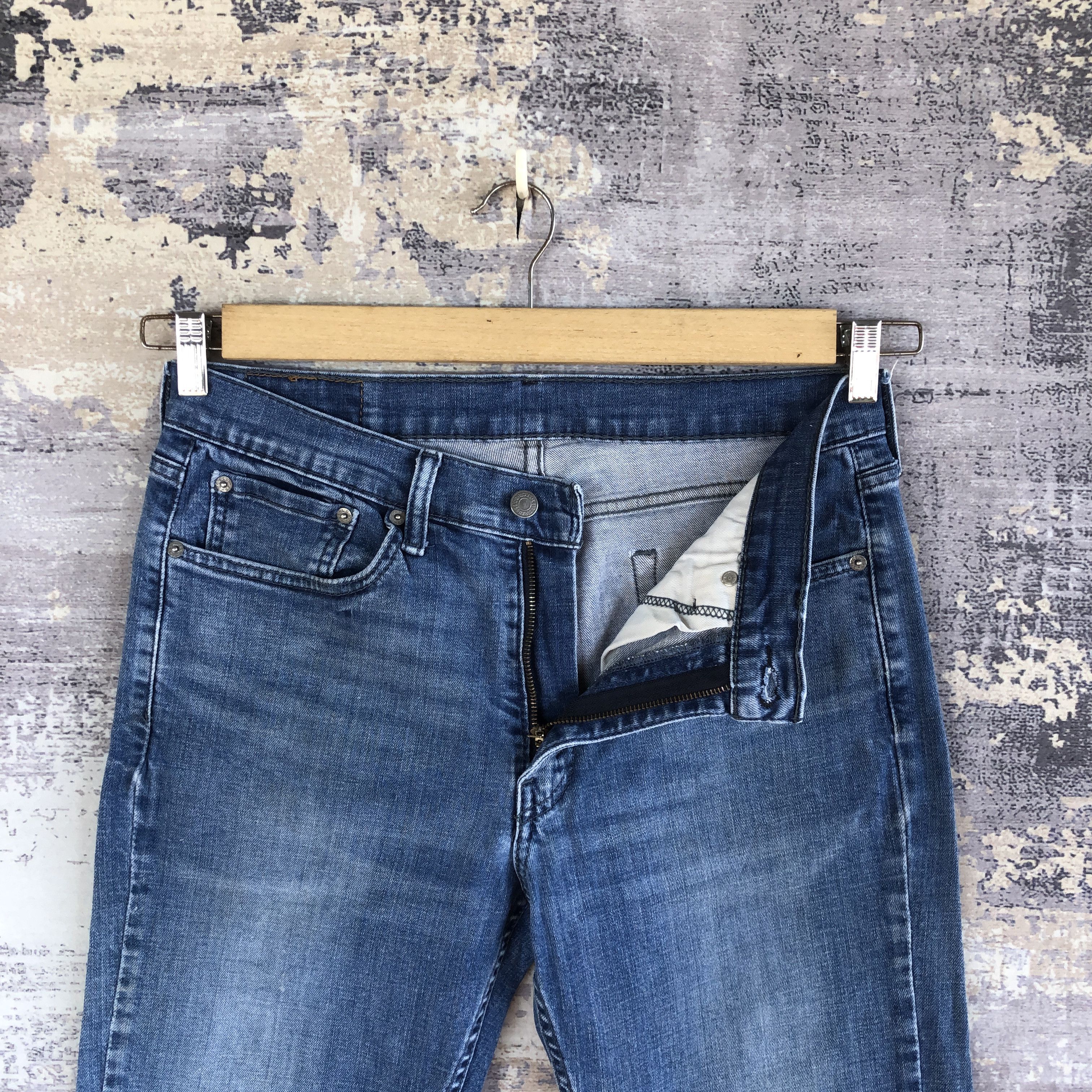Levi's × Vintage Vintage Levi's Distressed Jeans Levis Faded Blue Wash Denim Size US 30 / EU 46 - 6 Thumbnail