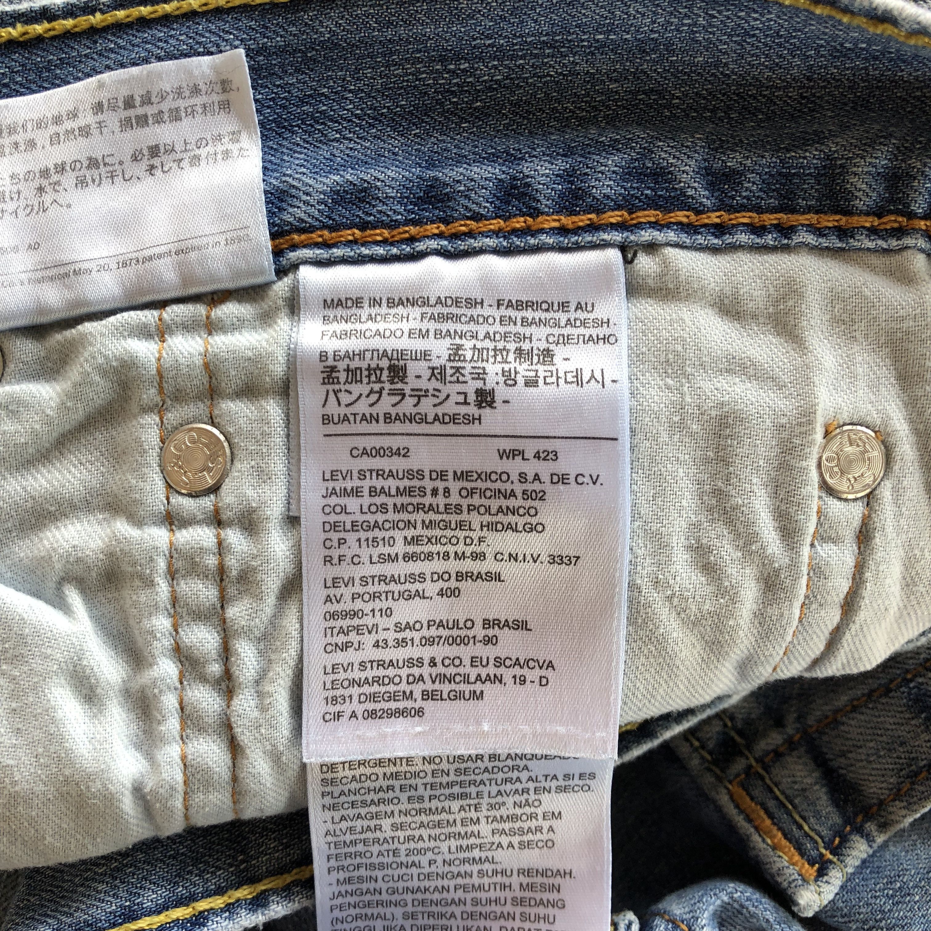 Levi's × Vintage Vintage Levis Sun Faded Jeans Levi's Light Wash Denim Size US 32 / EU 48 - 9 Thumbnail