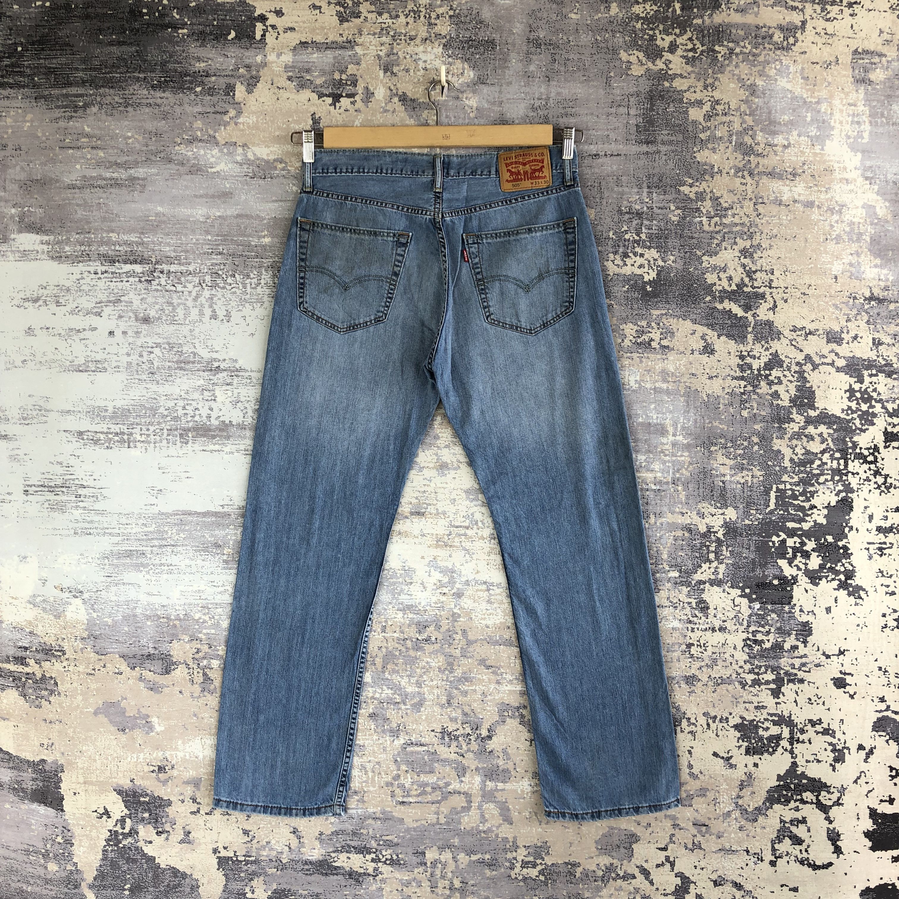 Levi's × Vintage Vintage Levis Sun Faded Jeans Levi's Light Wash Denim Size US 32 / EU 48 - 2 Thumbnail