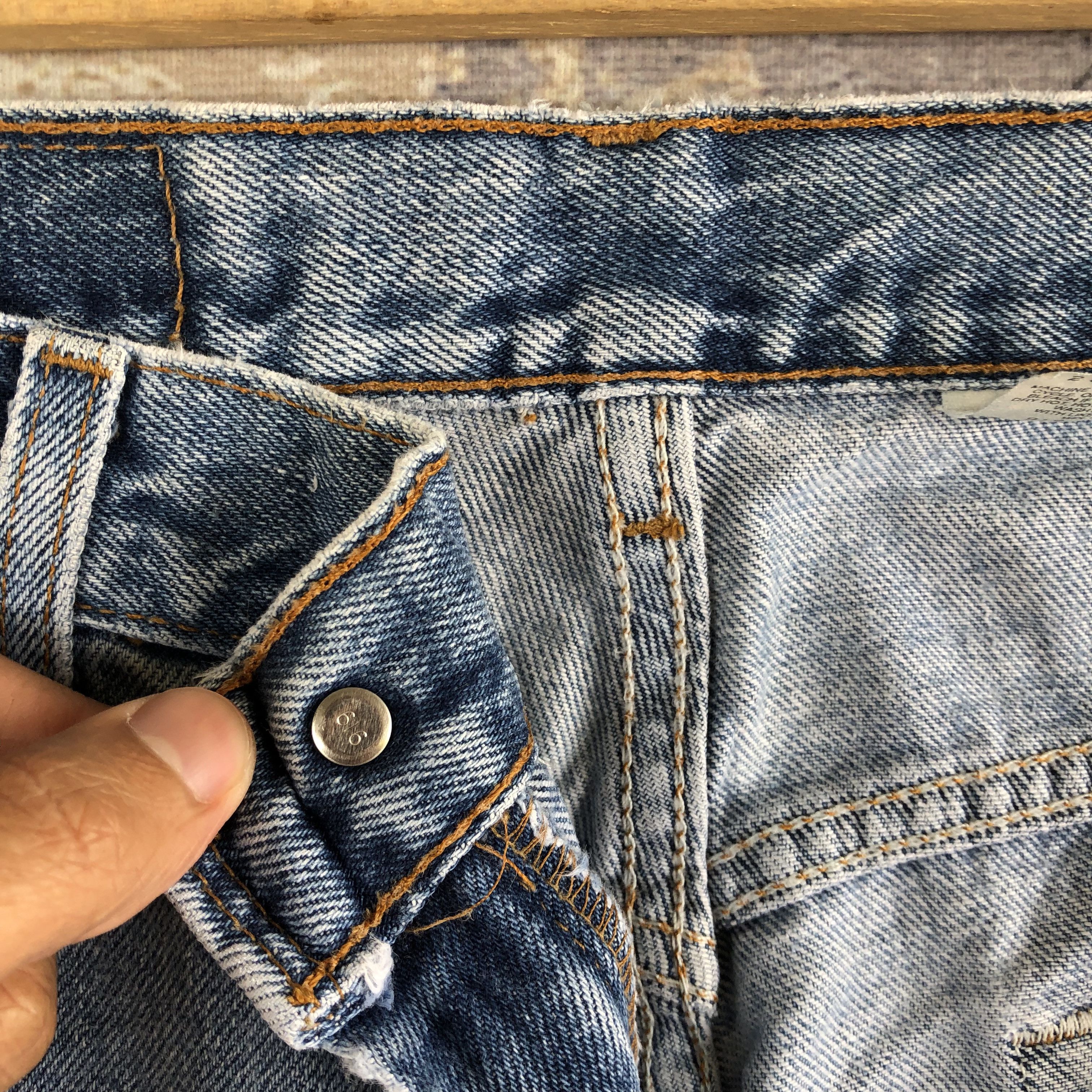 Levi's × Vintage Vintage Levi's Sun Faded Blue Jeans Levis Light Wash Denim . Size US 32 / EU 48 - 7 Thumbnail
