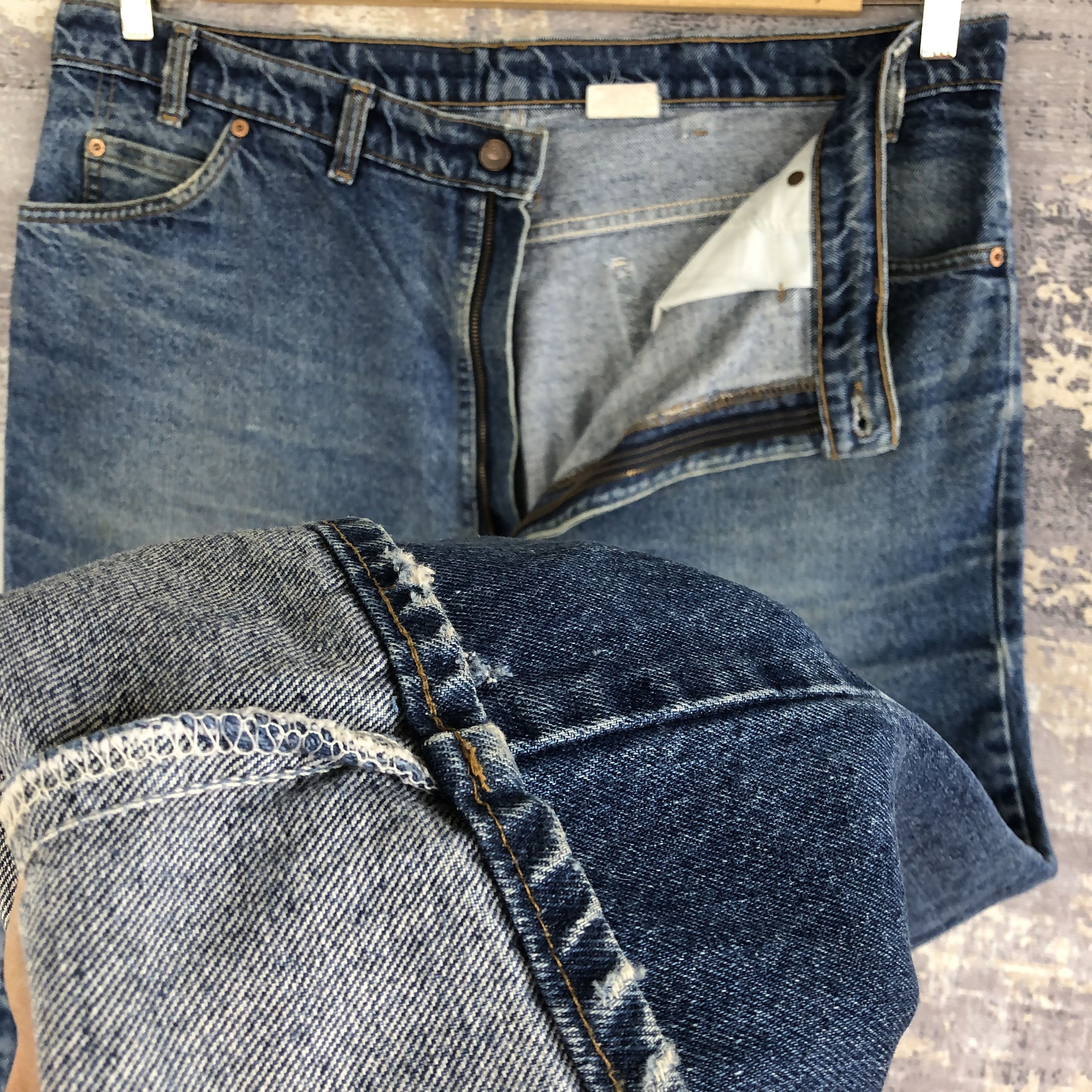 Levi's Vintage Levi's 619 Orange Tab Jeans Levis Dark Blue Denim Size US 40 / EU 56 - 8 Thumbnail