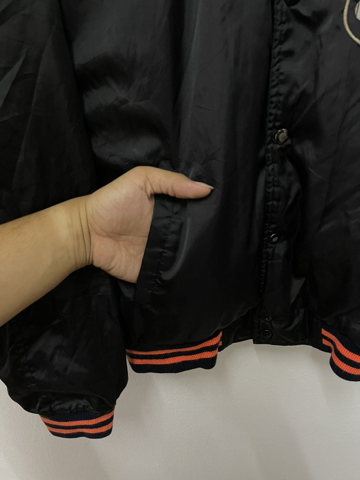 Vintage Japanese Style Satin Bomber Jacket Size US L / EU 52-54 / 3 - 5 Thumbnail