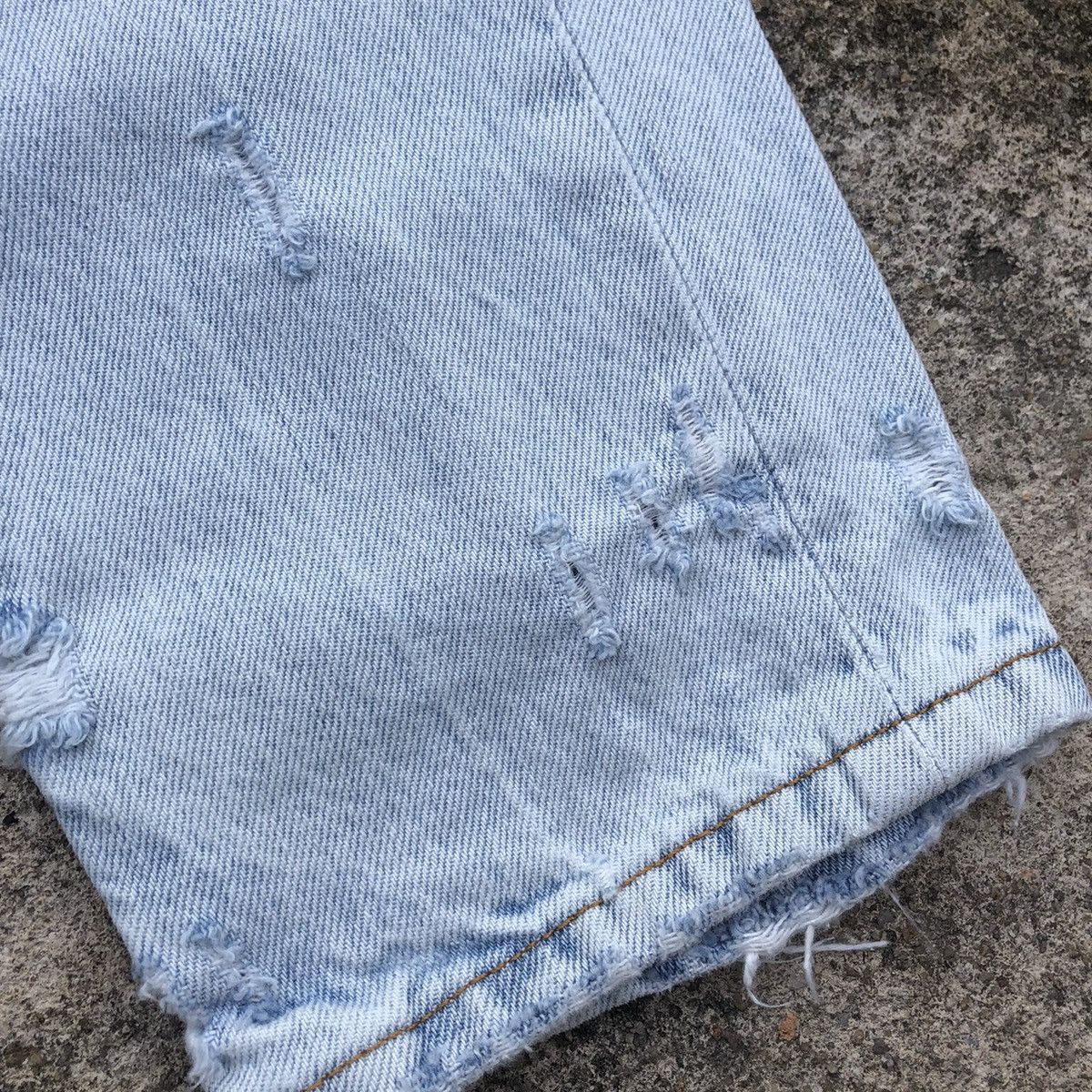 Zara 🔥Trash🔥ZARA Stoned Wash Rips Distress Denim Jeans Size US 32 / EU 48 - 8 Thumbnail