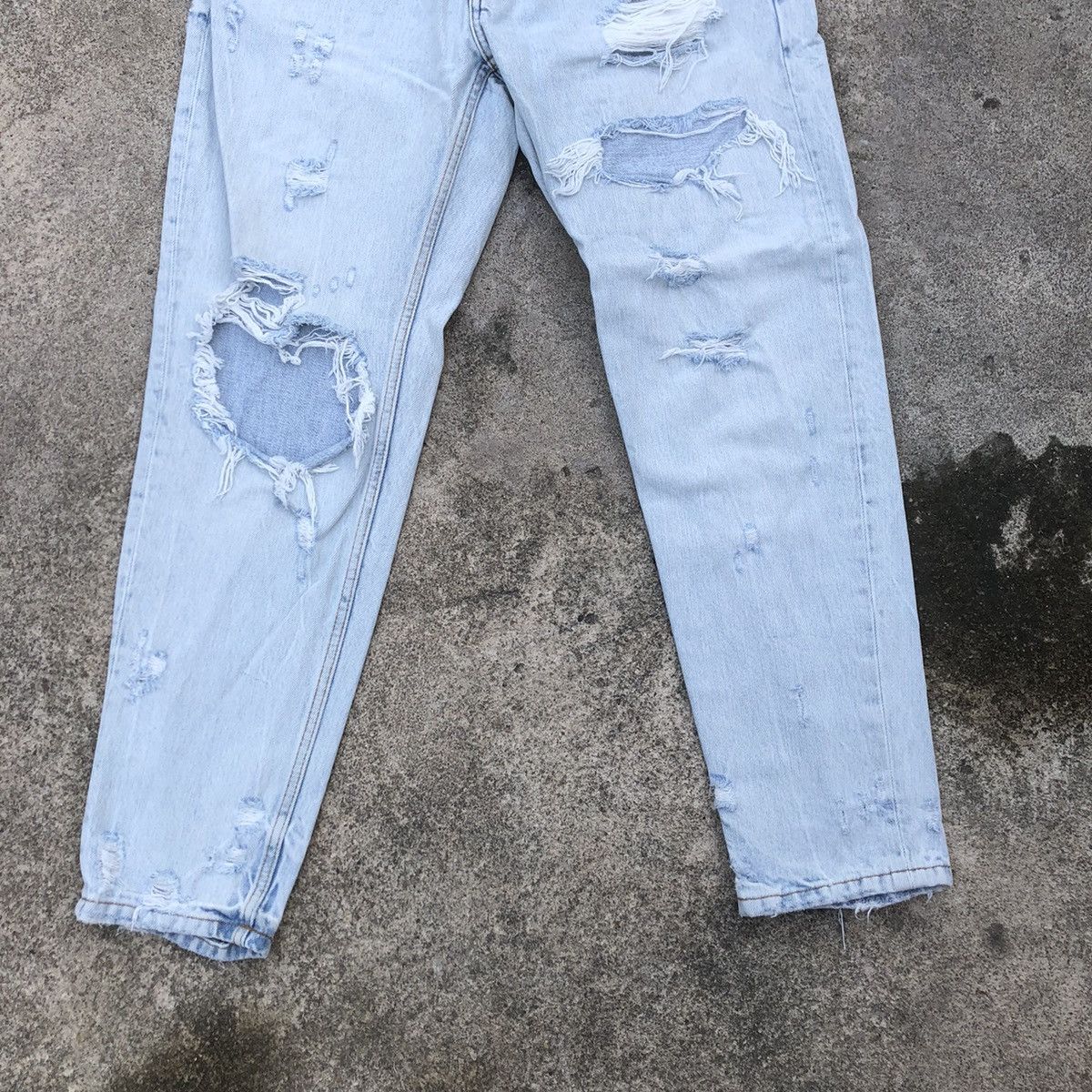 Zara 🔥Trash🔥ZARA Stoned Wash Rips Distress Denim Jeans Size US 32 / EU 48 - 3 Thumbnail