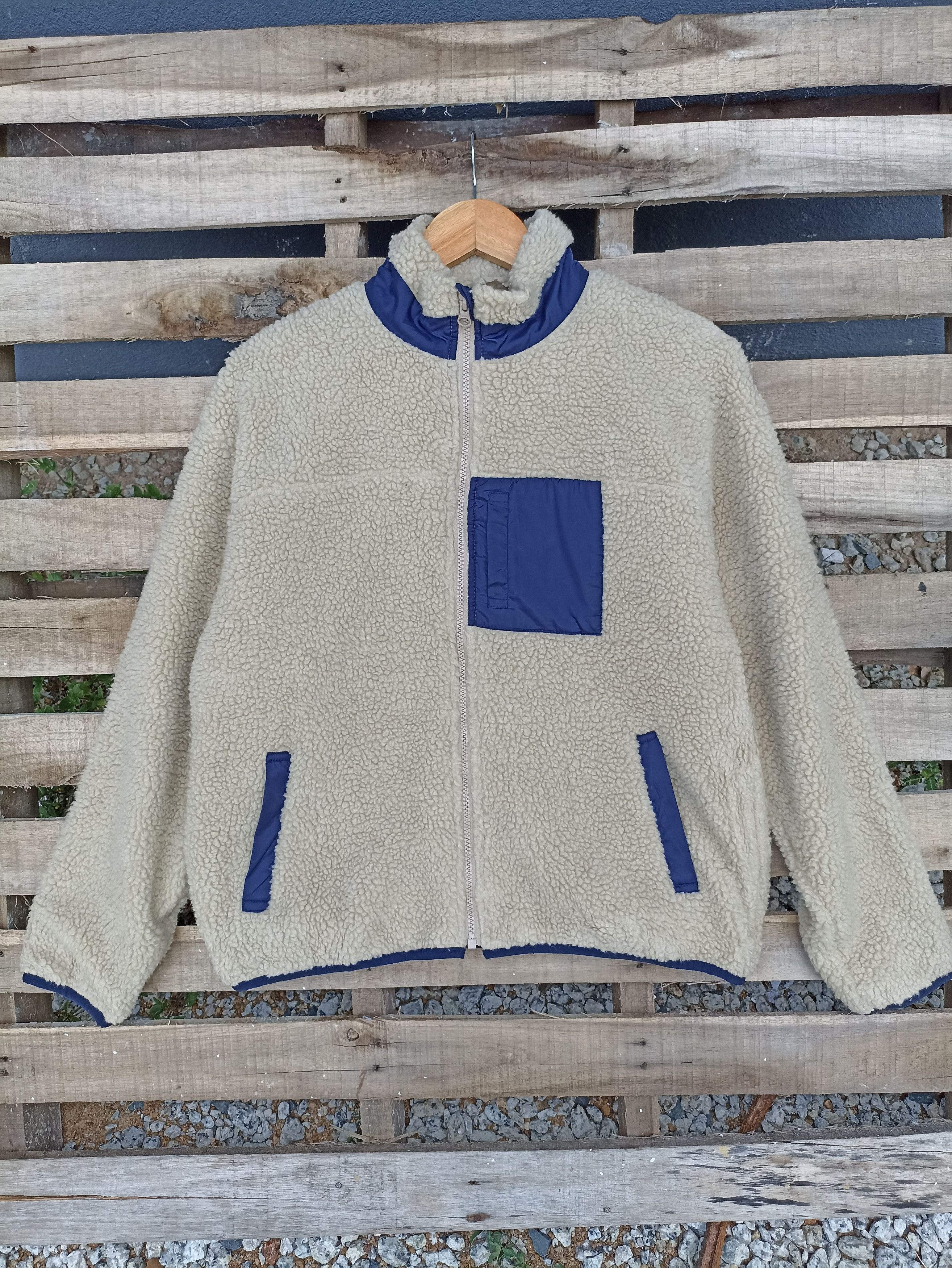 image of Dev!rock Sherpa Bulky Fleece in Cream, Men's (Size Small)