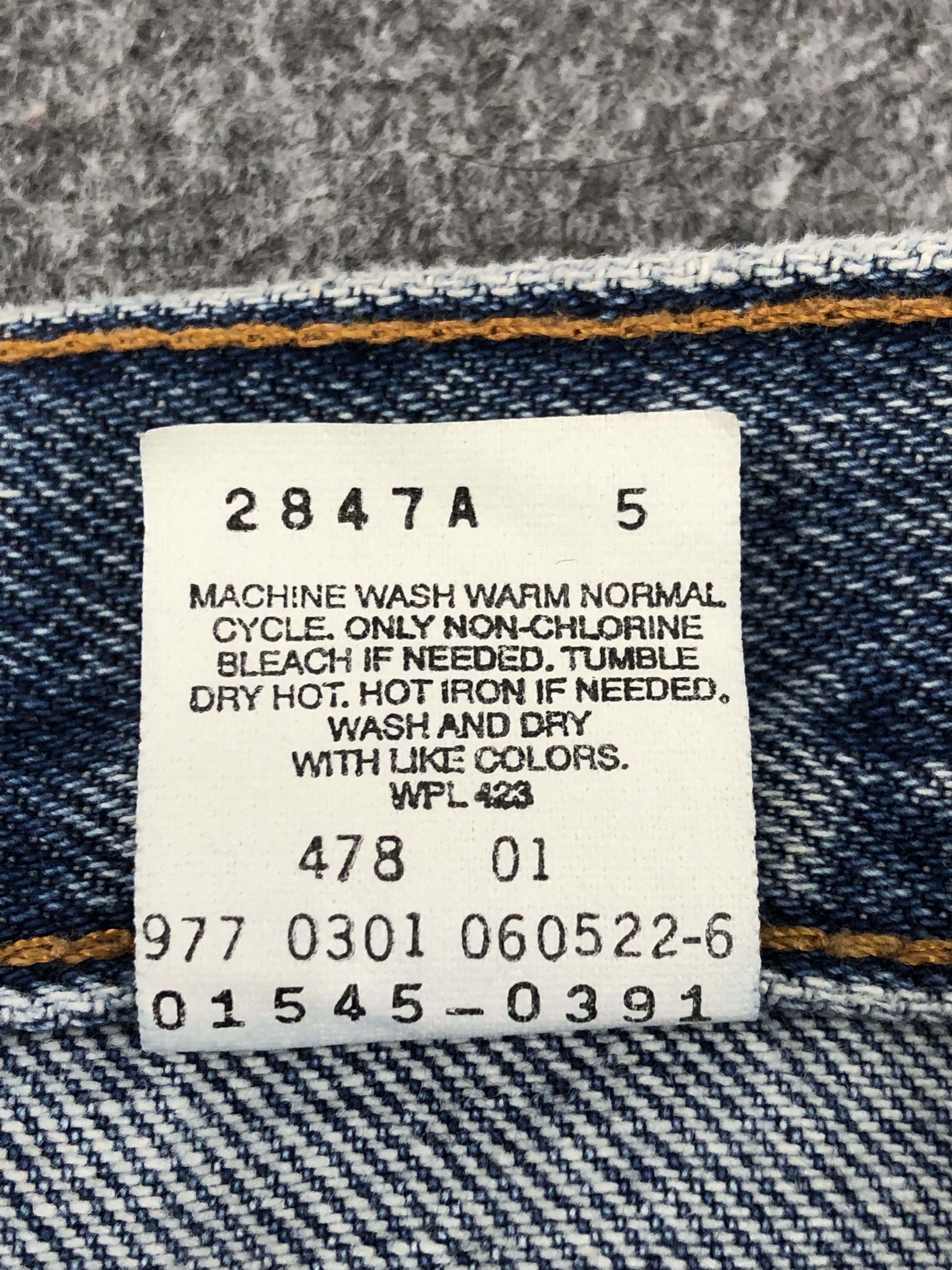 Levi's × Vintage Vintage 90s Levis 545 Faded Blue Jeans Size US 37 - 7 Thumbnail
