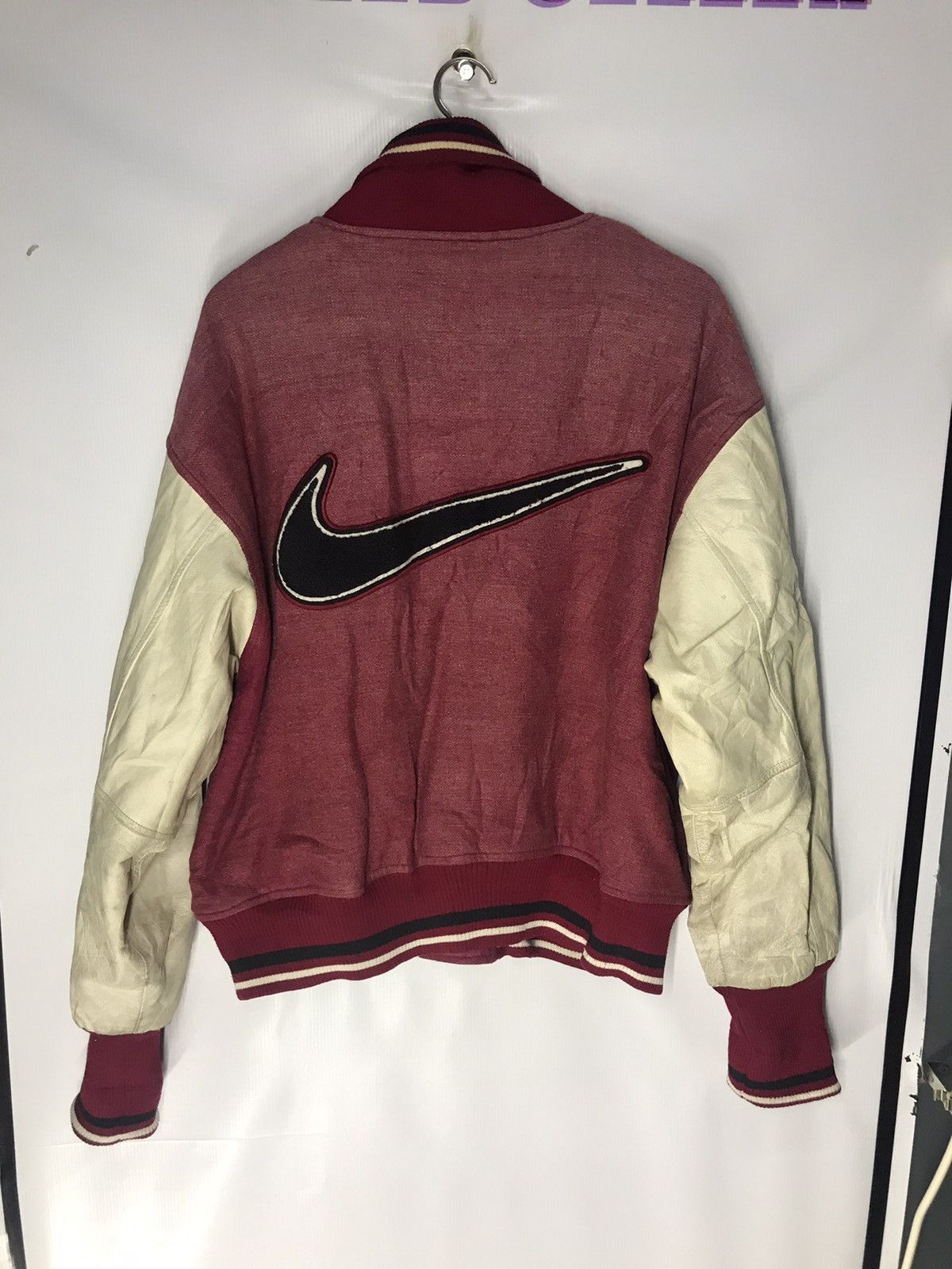 Nike Vintage nike varsity leather sleeve embroidered swoosh Size US L / EU 52-54 / 3 - 11 Thumbnail