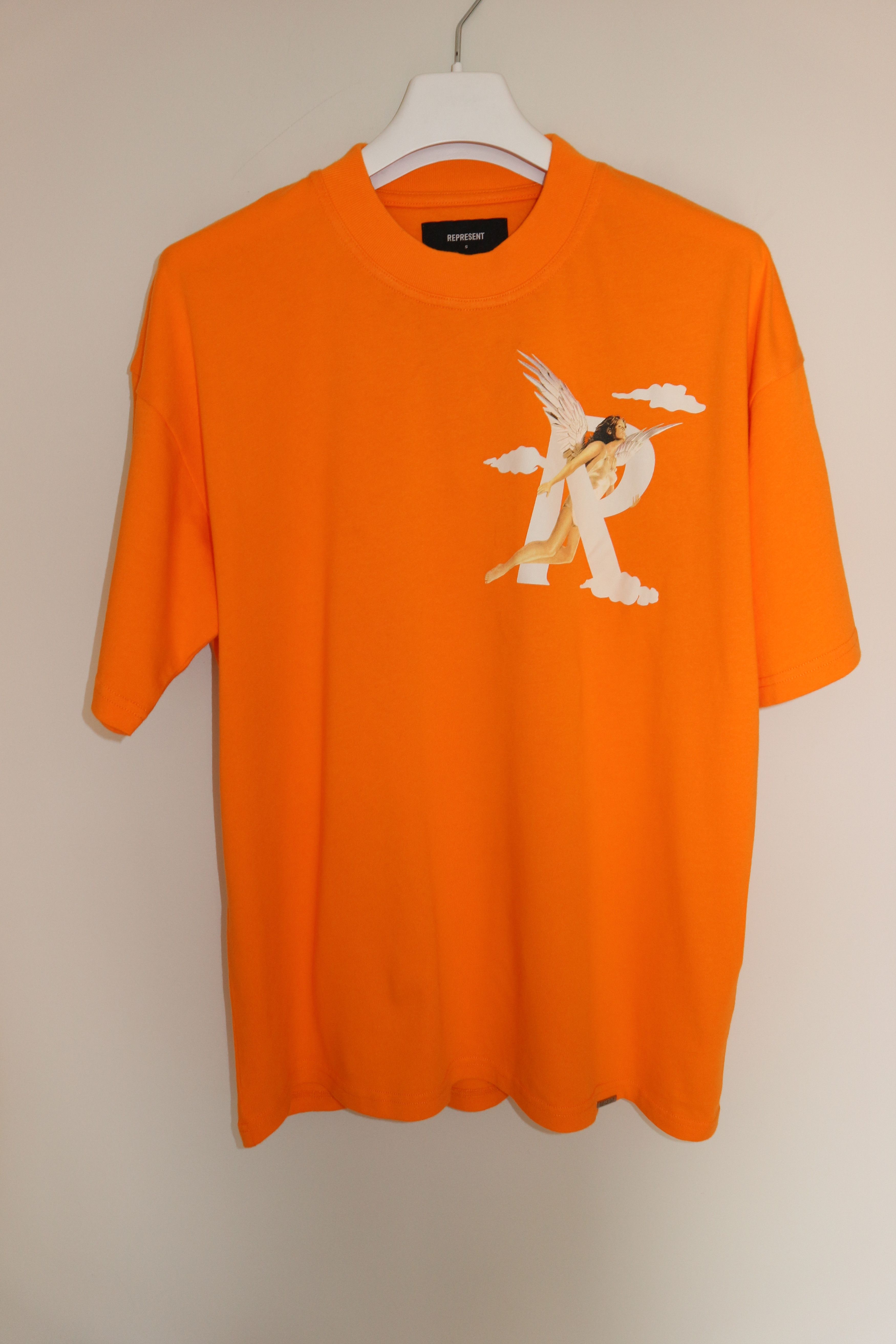 Storms angel print t-shirt brand new